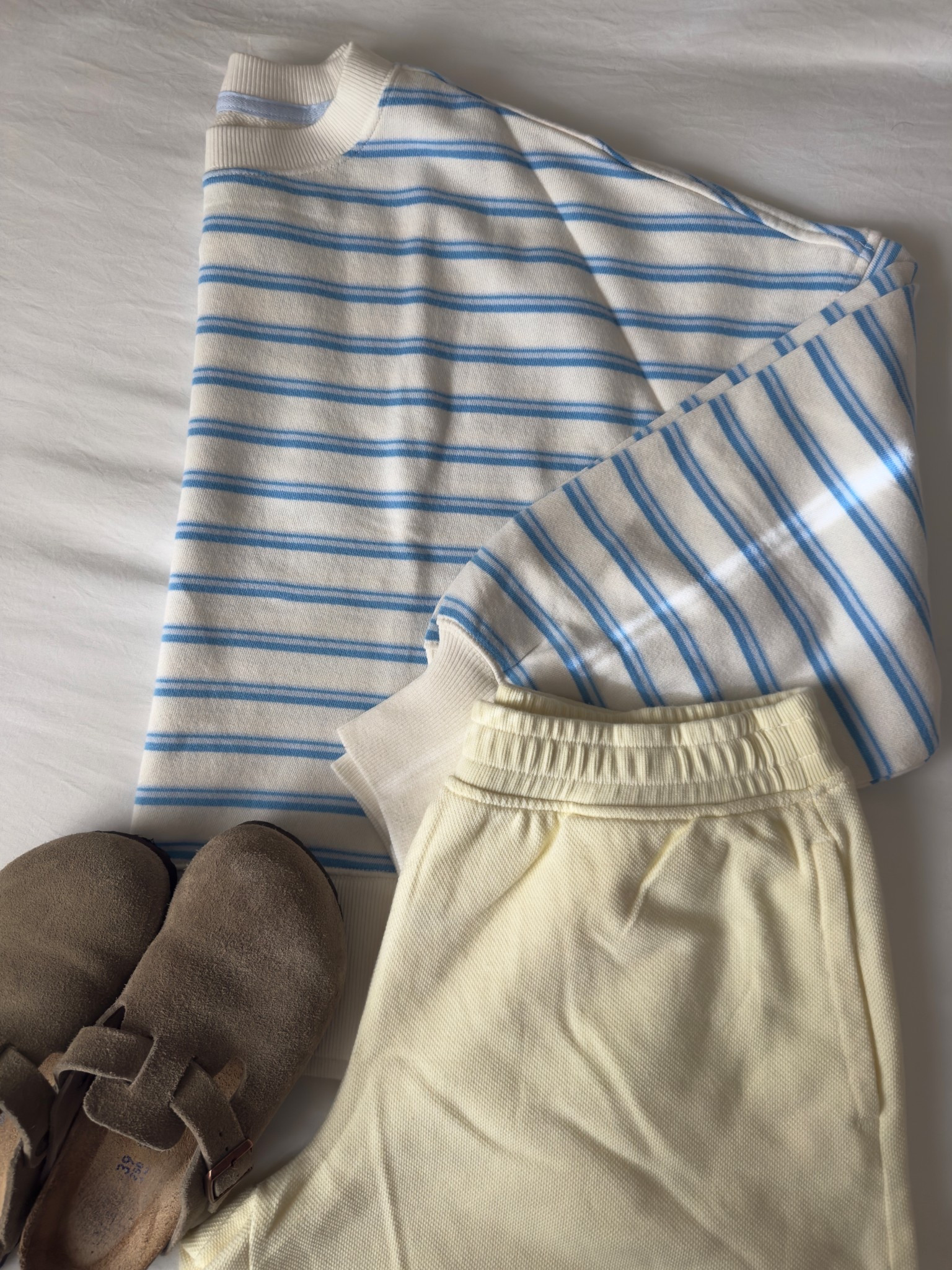 The blue and yellow together 😍 @Aerie 
The sweatshirts are on sale for $35 and the shorts are on sale for $20!!


#aerie #stripes #loungewear #comfyclothes #spring #springbreak #vacationclothes 

#LTKSeasonal #LTKSpringSale #LTKSaleAlert