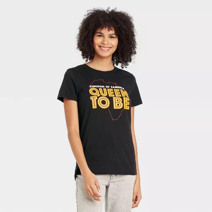 Women's Coming to America Queen To Be Short Sleeve Graphic T-Shirt - Black | Target