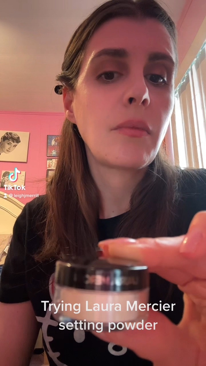 Is Laura Mercier setting powder worth the hype? Let's put it to the crease test. #makeup #beauty #creasetest 

#LTKBeautySale #LTKbeauty #LTKsalealert