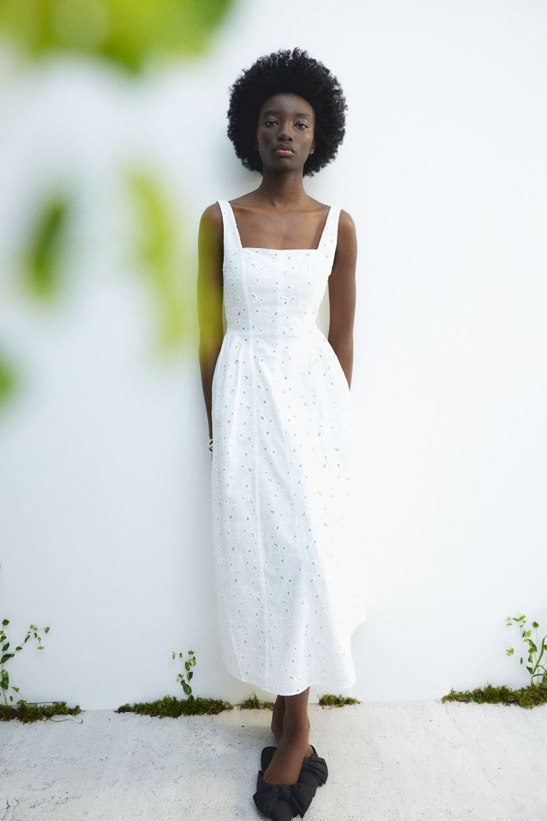 Broderie anglaise dress - White - Ladies | H&M GB | H&M (UK, MY, IN, SG, PH, TW, HK)