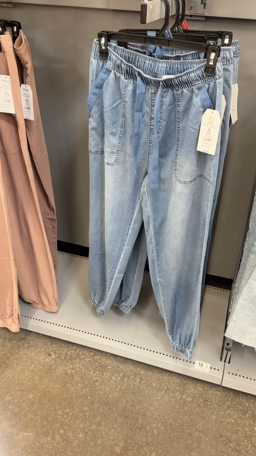 BACK IN STOCK!!! 🔗✨💃

These joggers are lightweight & perfect for spring / summer. I’m predicting these will sell quick! 

#LTKFindsUnder50 #LTKFindsUnder100 #LTKWorkwear