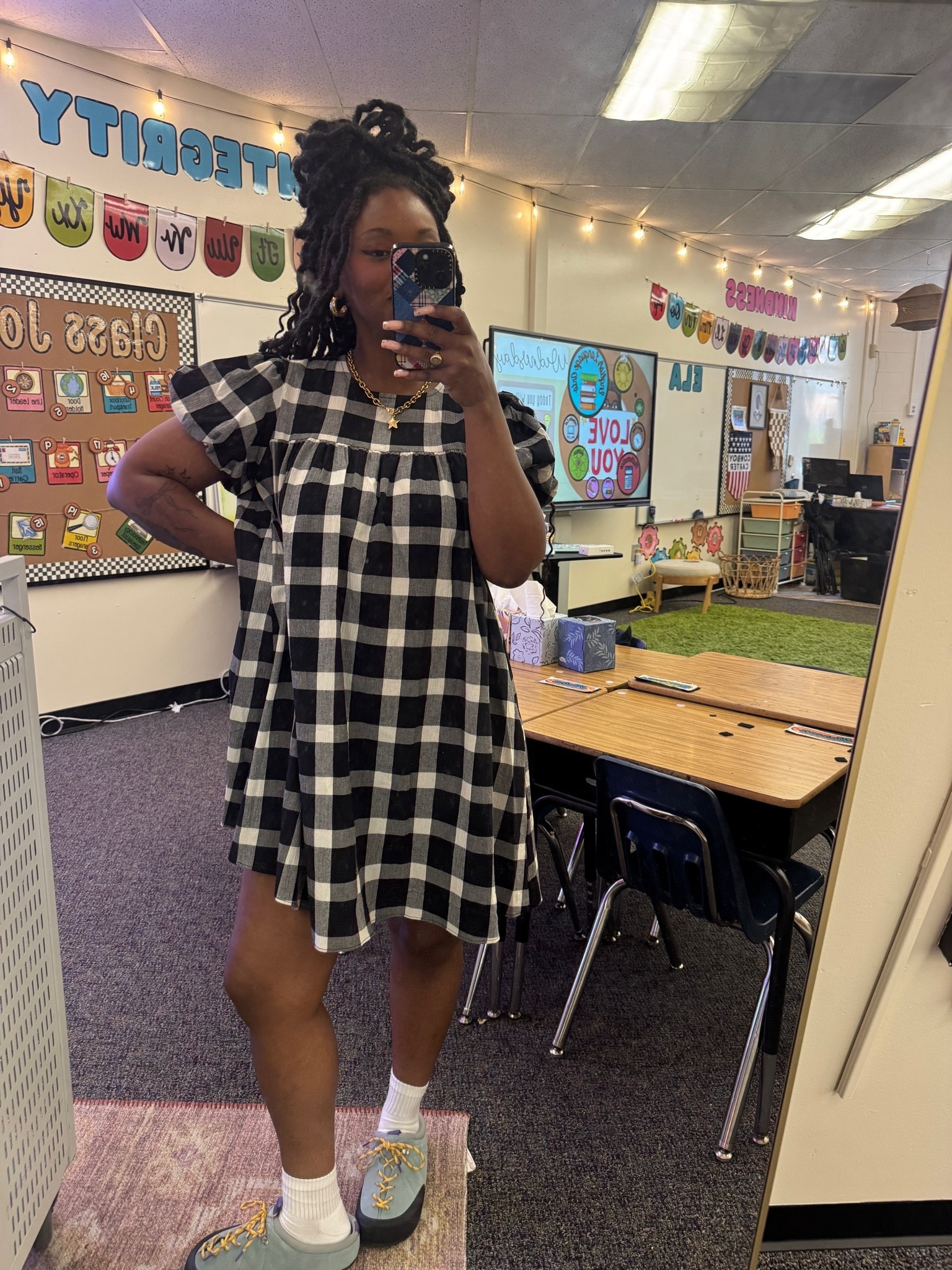 Wednesday!￼
Dress: 6
Shoes: Hike Room

#LTKdayinmylife #LTKgrwm #LTKootd