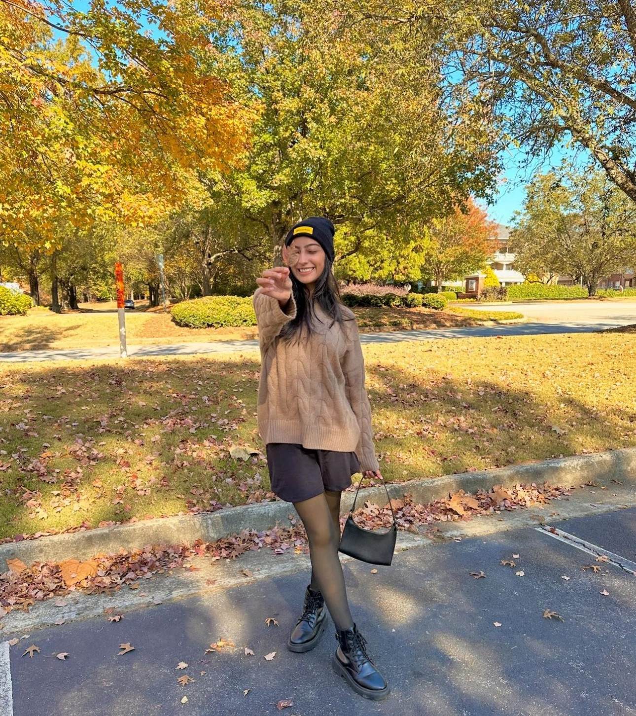 Skirt & sweater for the cozy weather 🍂👜

#LTKU #LTKover40 #LTKstyletip