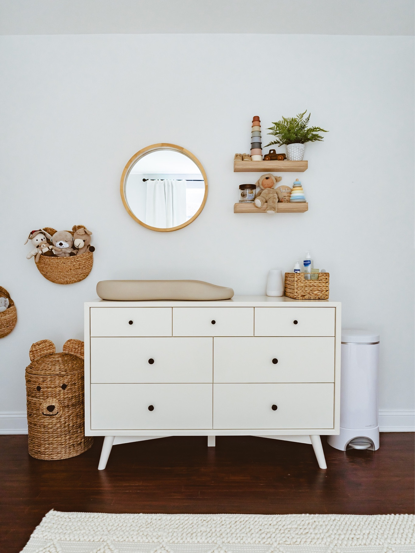 Palma babyletto hot sale dresser