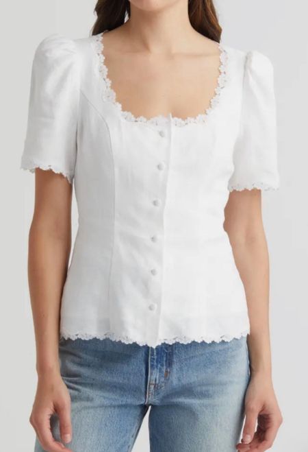 White top
Top

Vacation outfit
Date night outfit
Spring outfit
#Itkseasonal
#Itkover40
#Itku