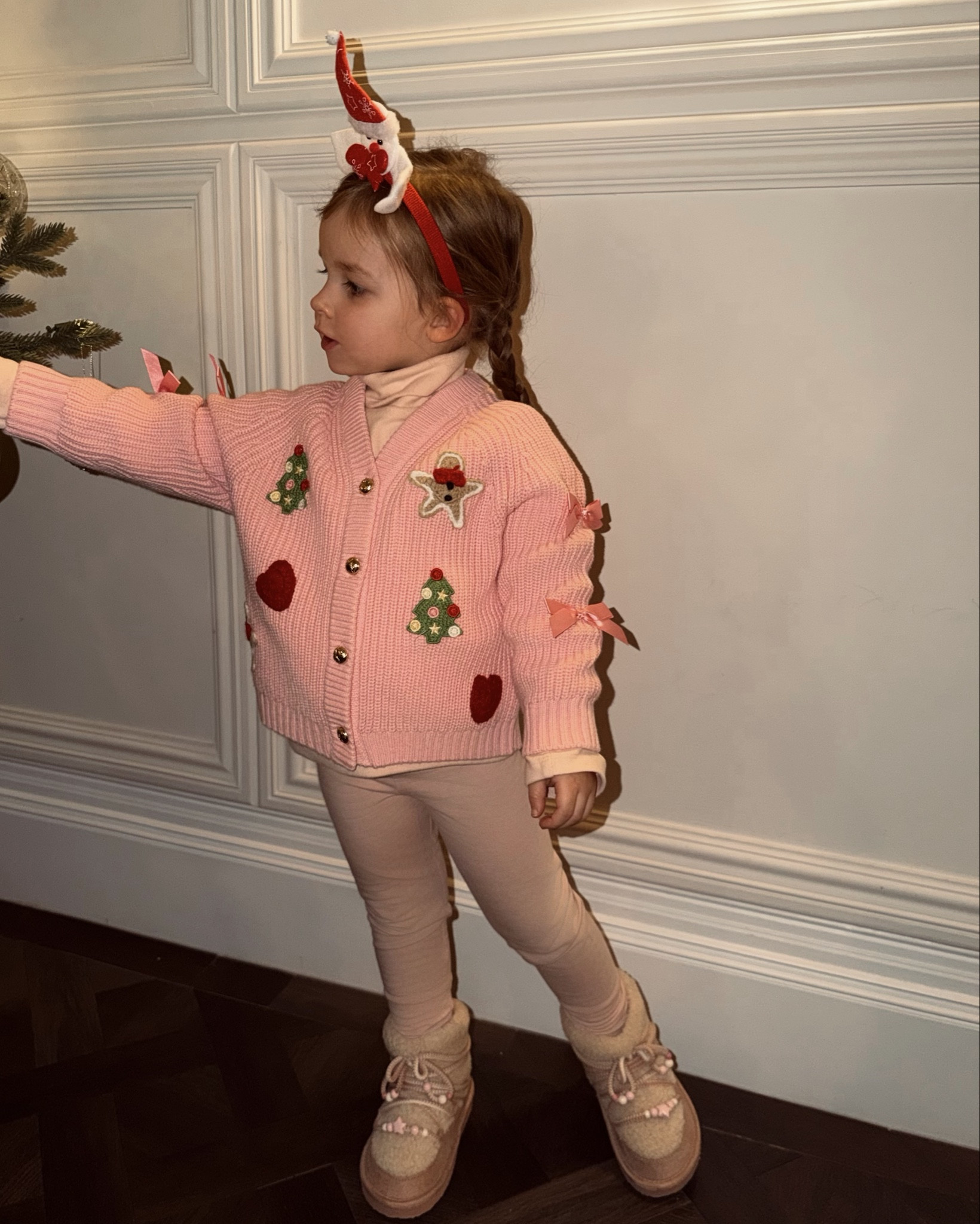 The cutest Christmas girlie cardigan 🎀🎄 🍪 ♥️ 🌟♥️✨

#LTKuk #LTKfestive #LTKkids