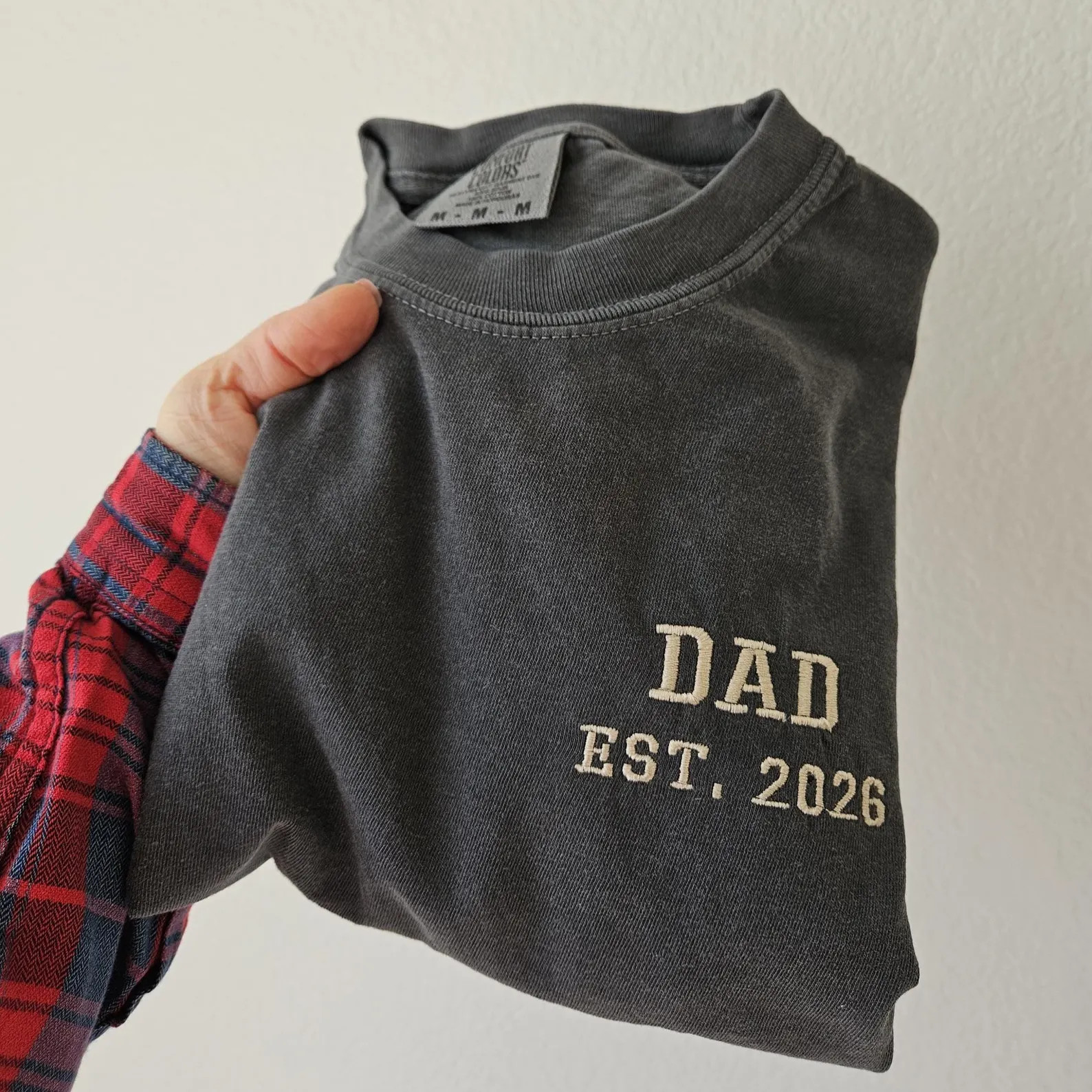 Embroidery Dad Est 2026 Shirt, Comfort Color Shirt, Dad to Be, Gift for Dad, Husband Gift, Unisex... | Etsy (Global)