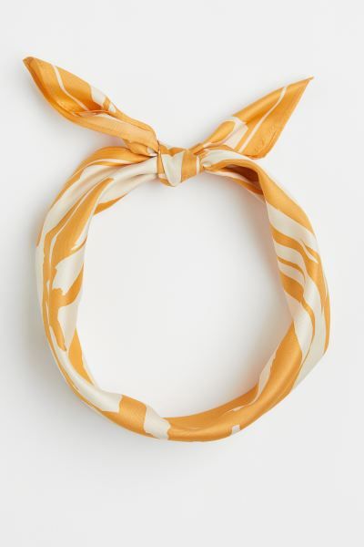 Conscious choice  Scarf in woven fabric. Can also be worn as a hairband.Weight27 gCompositionPoly... | H&M (US + CA)