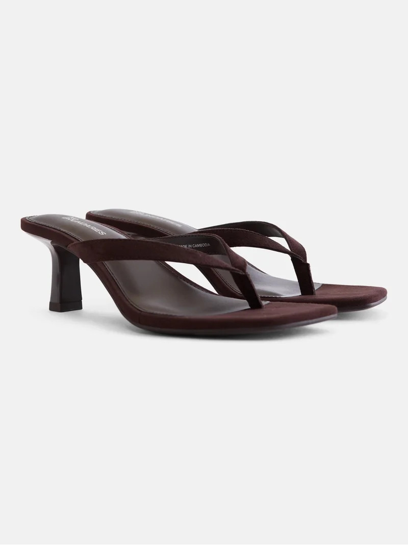 No Boundaries Women's Kitten Heel Thong Sandals | Walmart (US)
