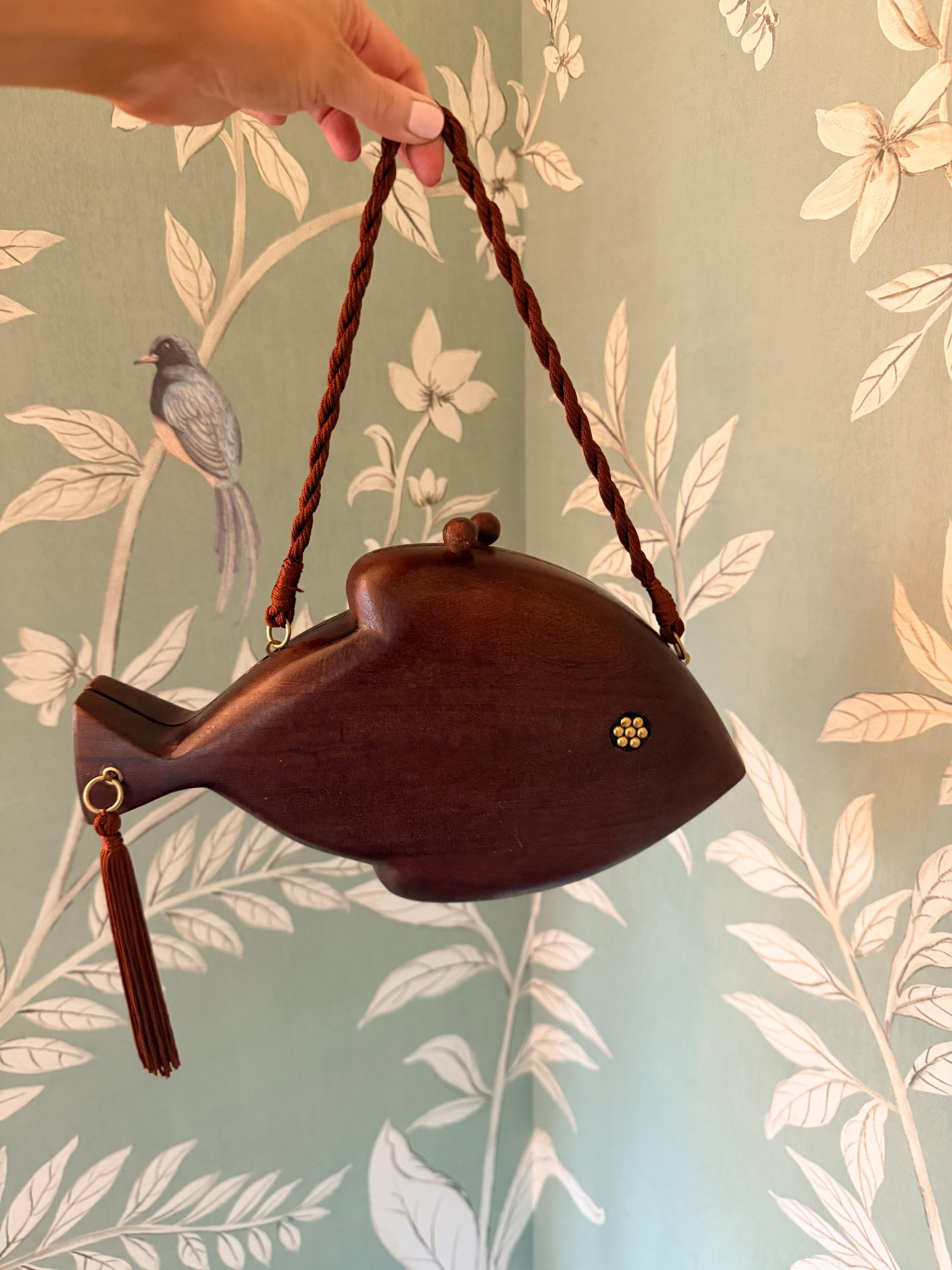 This fish bag for spring is everything! 