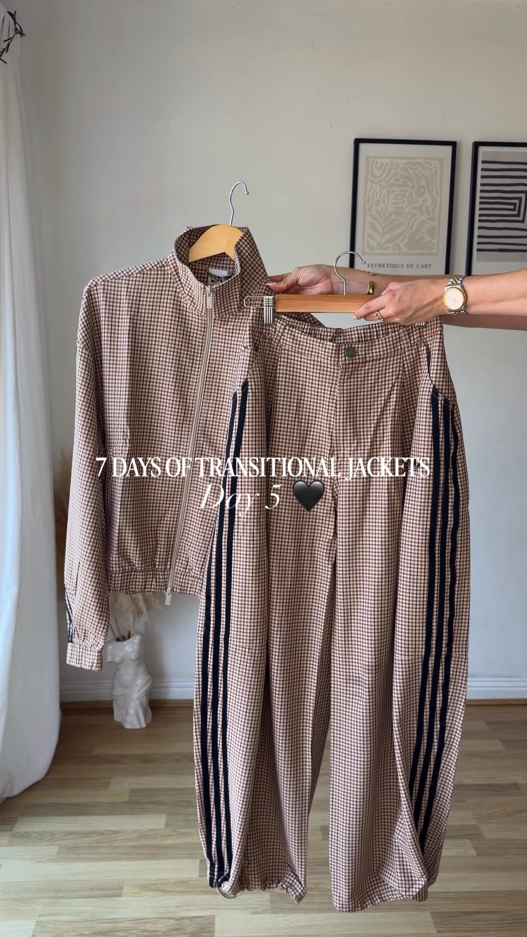 7 days of transitional jackets, day 5! The coolest outfit 🍂🖤

#LTKuk #LTKautumn #LTKstyletip