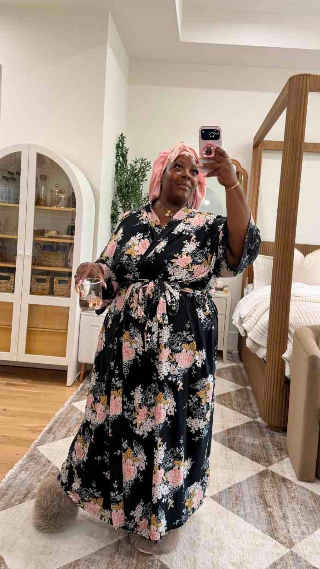 Can we just take a second for the robe? 😍 If you've been looking for that perfect mix of "luxurious comfort" and "effortlessly chic," this is it! I am absolutely obsessed with the silky fabric and this gorgeous floral print. it makes me feel put together even when I'm just lounging around the house.
Whether you're doing your morning routine, sipping your favorite drink, or wrapping up a self-care Sunday, you need this in your lounge rotation. It’s ultra-soft, super flattering, and feels like a total dream.

#LTKselfcare #LTKHome #LTKBeauty