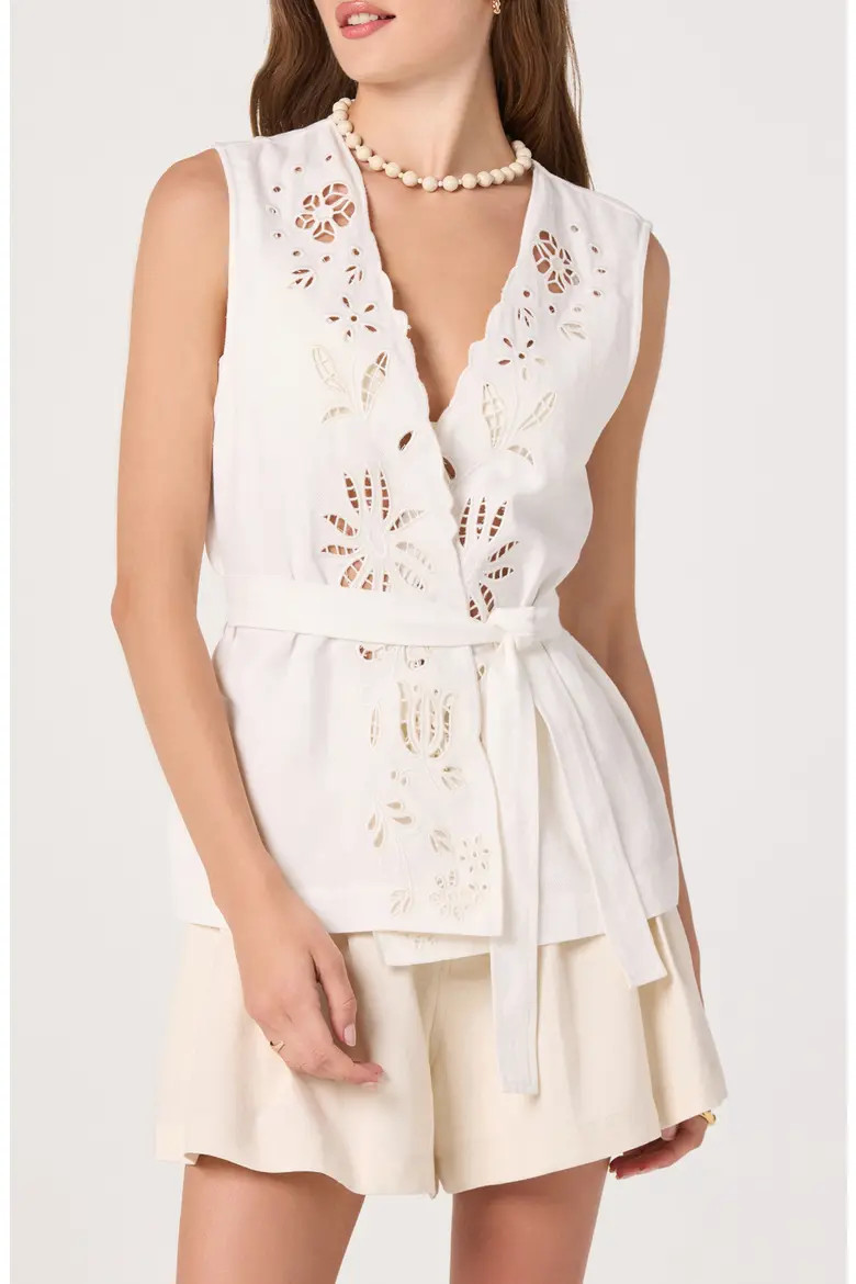 ASTR the Label Greta Embroidered Cotton & Linen Vest (Women) | Nordstrom | Nordstrom