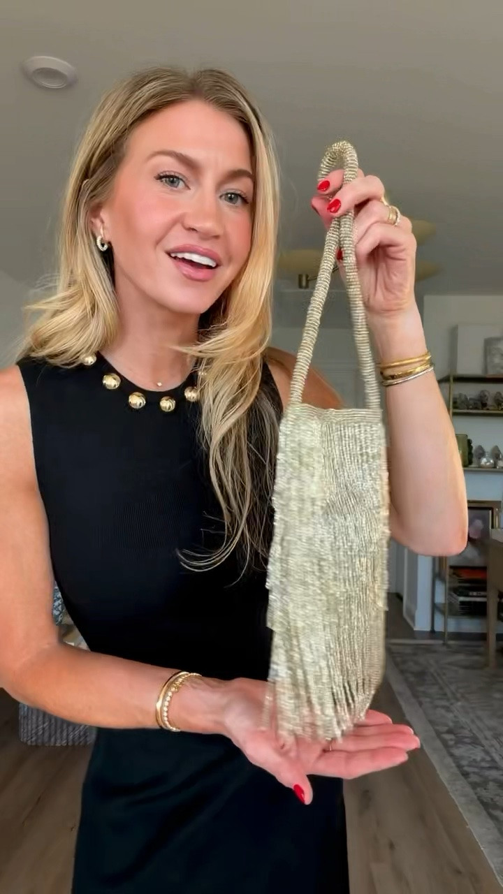 If you are looking for an event dress you need to check out the new arrivals @Tuckernuck. From the dresses to accessories they have everything you need for a full look. #TuckernuckPartner

Green dress runs TTS, wearing an XS
Black dress runs TTS, wearing a S
Shoes run TTS, wearing an 8

#LTKcon #LTKstyle #LTKeveninglooks #LTKootd