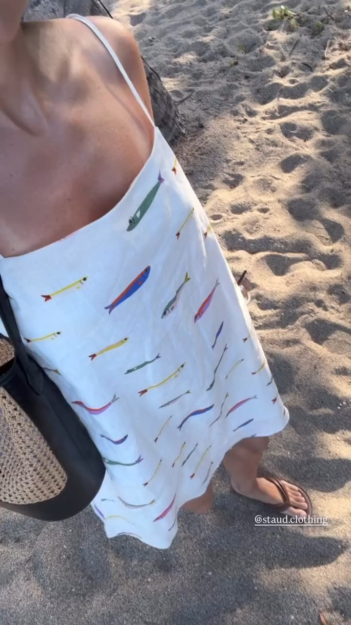 One of my must-pack items for Hawaii: this dress 

#LTKTravel #LTKStyleTip #LTKSeasonal