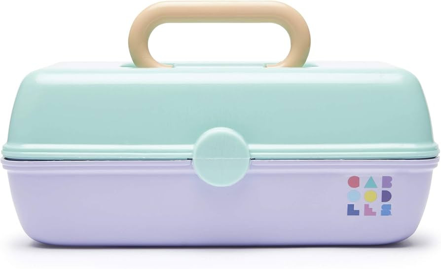 Caboodles Pretty in Petite Vintage Case, Seafoam Lid and Lavender Base | Amazon (US)