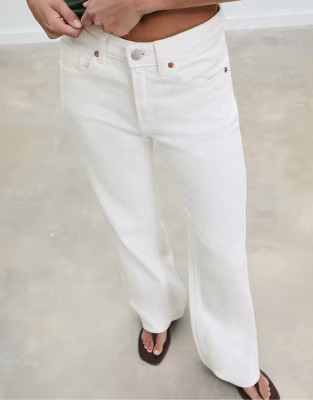 Stradivarius D92 straight wide jeans in white | ASOS | ASOS (Global)