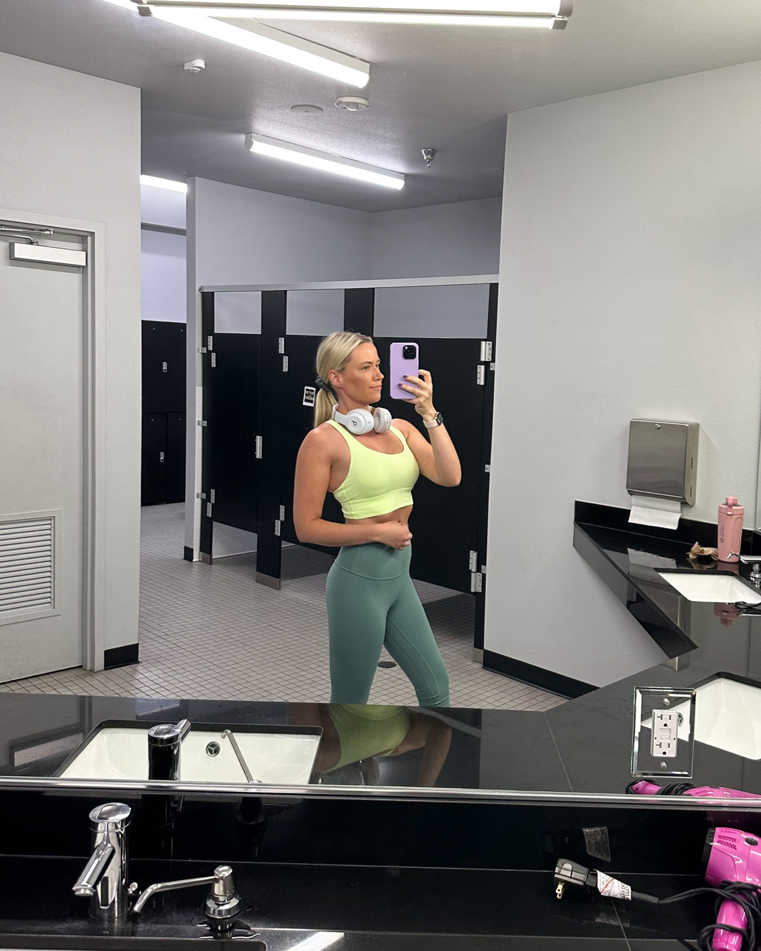 Sports Bra: Faded Zap, 8
Leggings: Tidewater Teal, 4
Shoes: White, 9.5

Lululemon Align Leggings | Workout | Fitness | Weightlifting | Lululemon Sports Bra

#LTKfitness