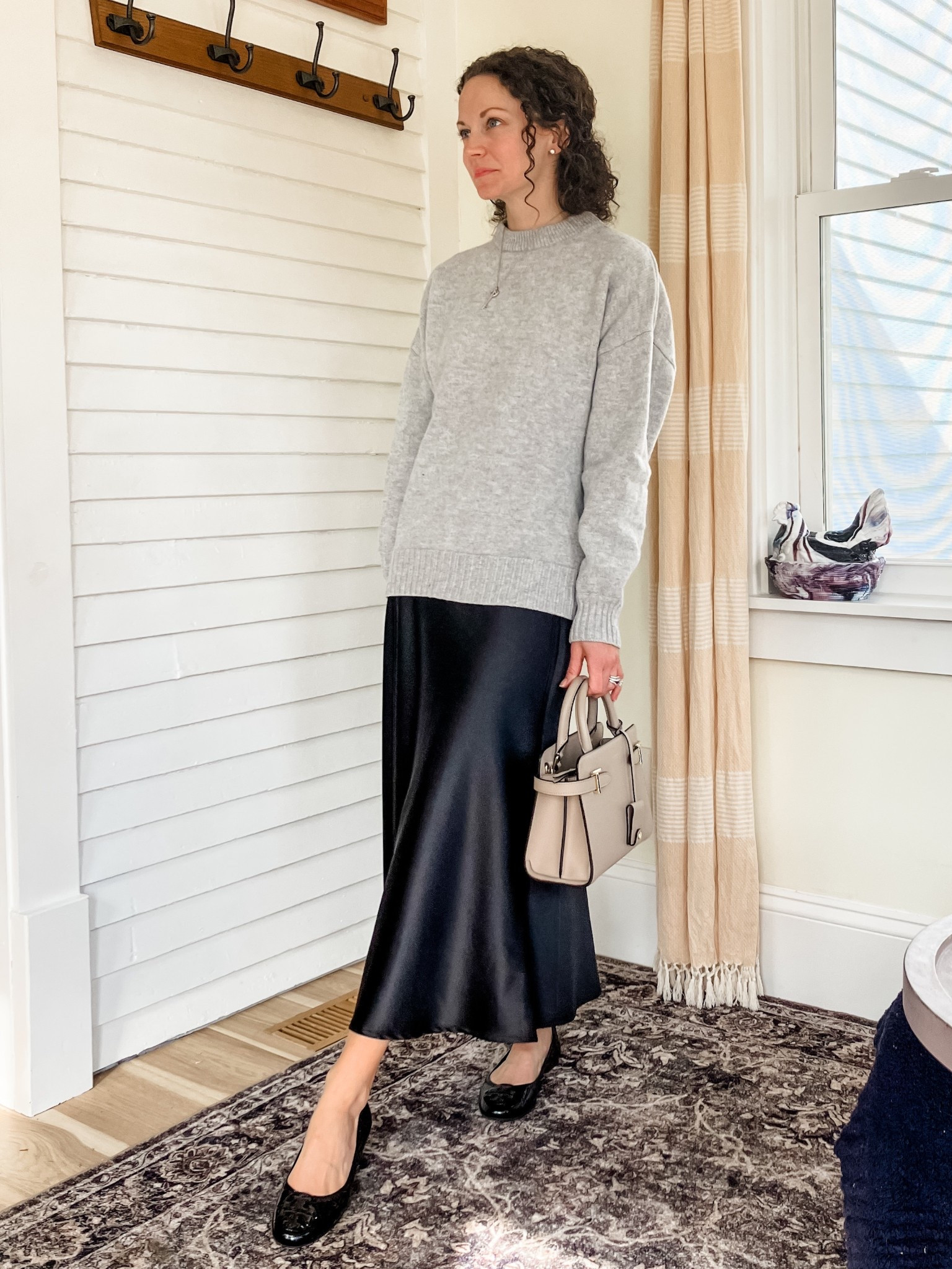 Fall modest outfit!
Petite outfit. Modest outfit. Neutral outfit. Classic outfit  

#LTKPetite #LTKOver40 #LTKSeasonal