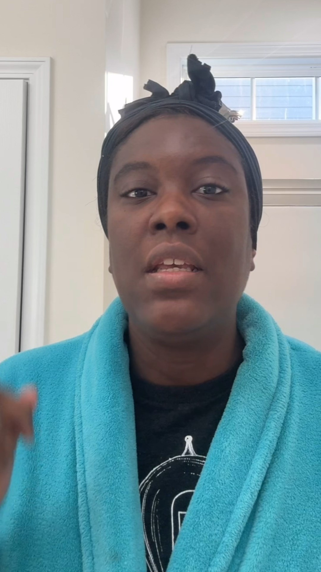 To whiten my teeth, I use the Lumineux whitening strips. They don't irritate my teeth or make my teeth feel sensitive. Even after using them for 7 days straight.  
#cybermonday #teethwhitening 

 #LTKCyberWeek #LTKSaleAlert #LTKBeauty