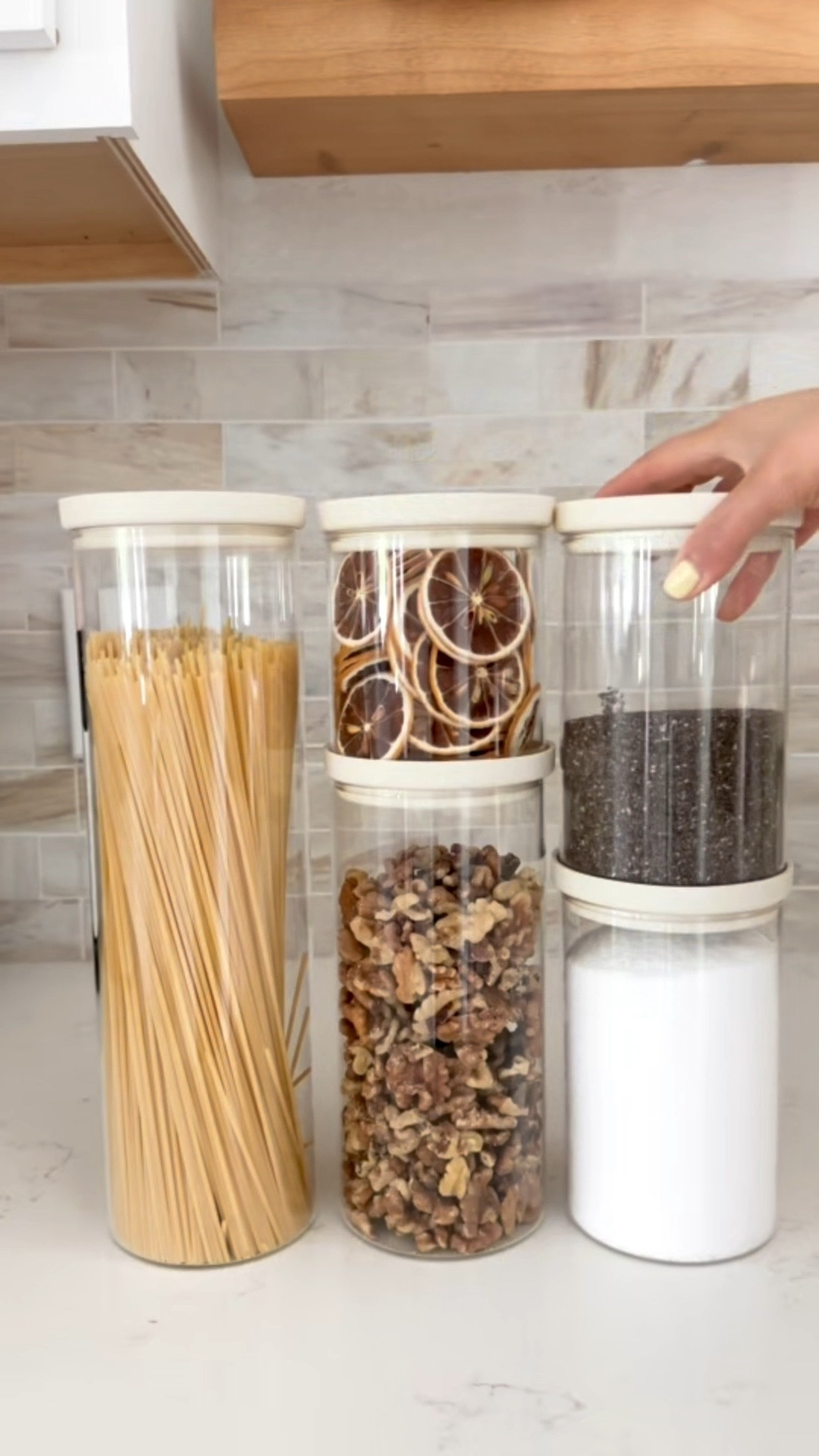 Keep your pantry organized with these glass food containers ❤️



Pantry 
Storage solutions 
Food storage 
Home 
Pantry refresh
Kitchen refresh
Glass canisters

#LTKFindsUnder50 #LTKHome #LTKmomlife