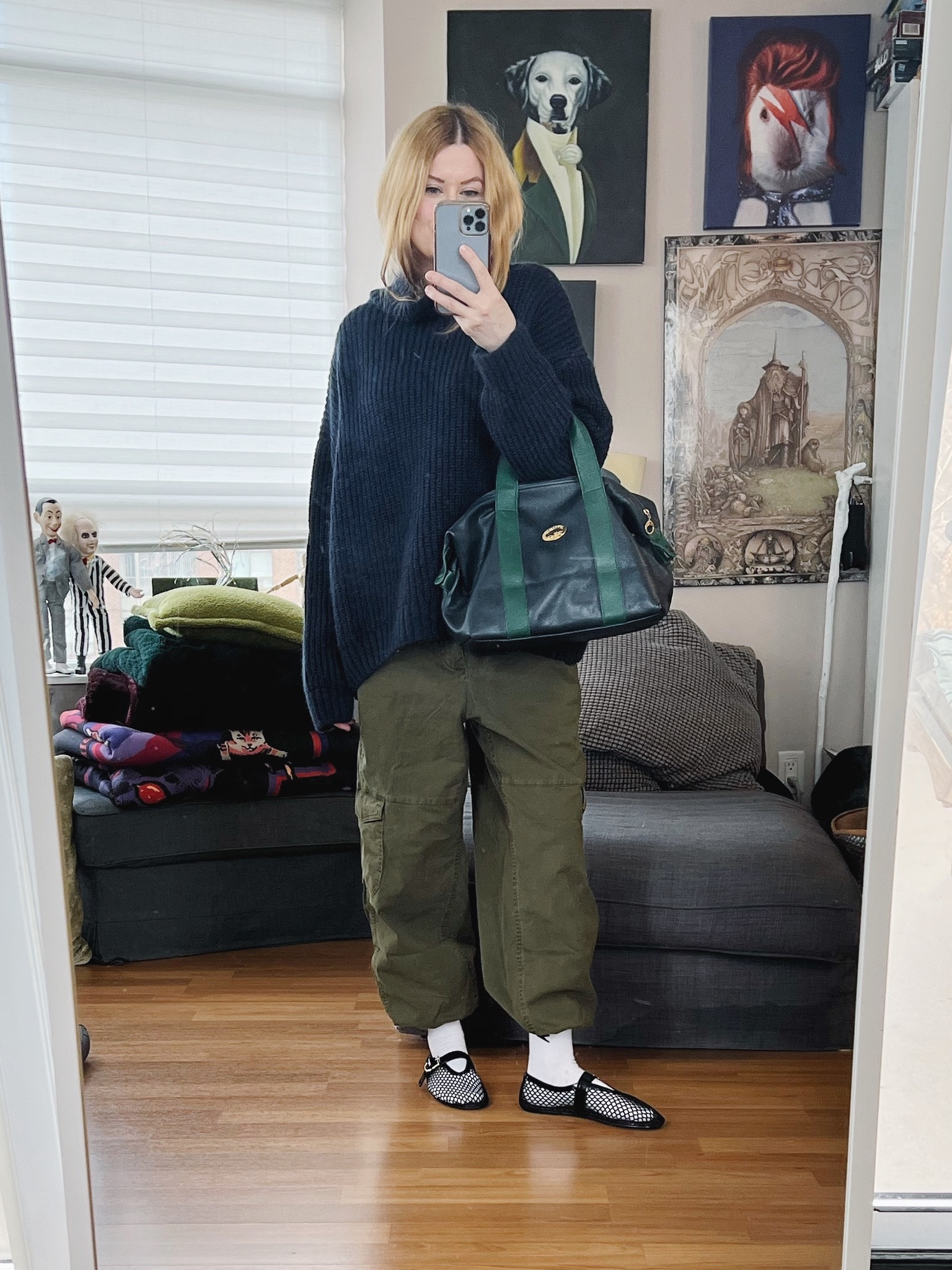 Yes, I really like these Old Navy find pants.
Bag vintage.
. 
#winterlook  #torontostylist #StyleOver40 #70svintage  #secondhandFind #fashionstylist #meshflars #slowfashion #FashionOver40  #MumStyle #genX #genXStyle #shopSecondhand #genXInfluencer #genXblogger #secondhandDesigner #Over40Style #40PlusStyle #Stylish40


#LTKshoecrush #LTKover40 #LTKstyletip