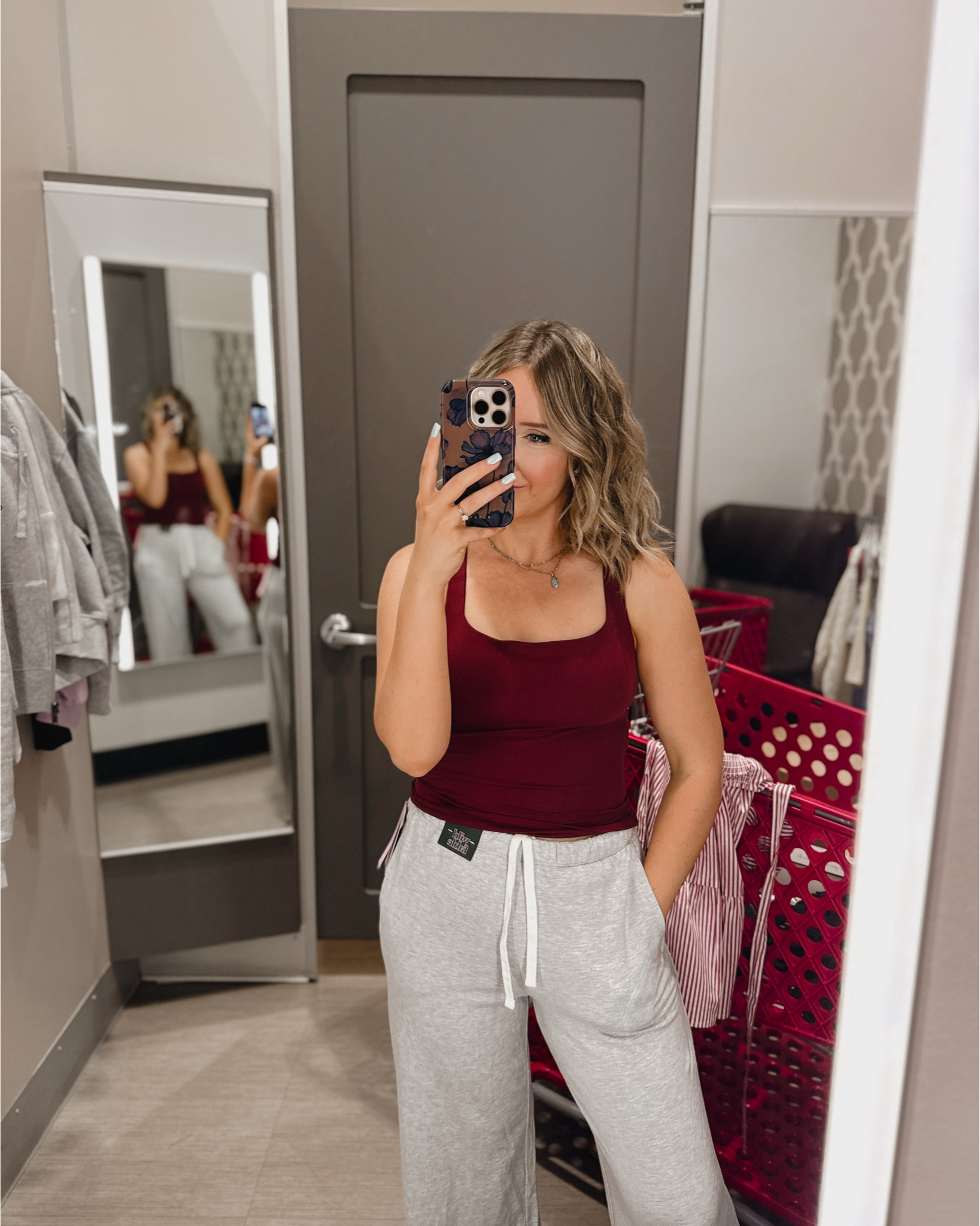 Lounge pants - true to size, wearing medium, adjustable drawstring
Tank - built in bra, stretchy and high quality, full length 
Champion sweater - true to size, wearing a mediumm


#target #tryon #targetstyle #ootd mom style styles outfit outfits sweatpants lounge wear ootd mom fashion comfy clothes 

#LTKStyleTip #LTKFamily #LTKActive