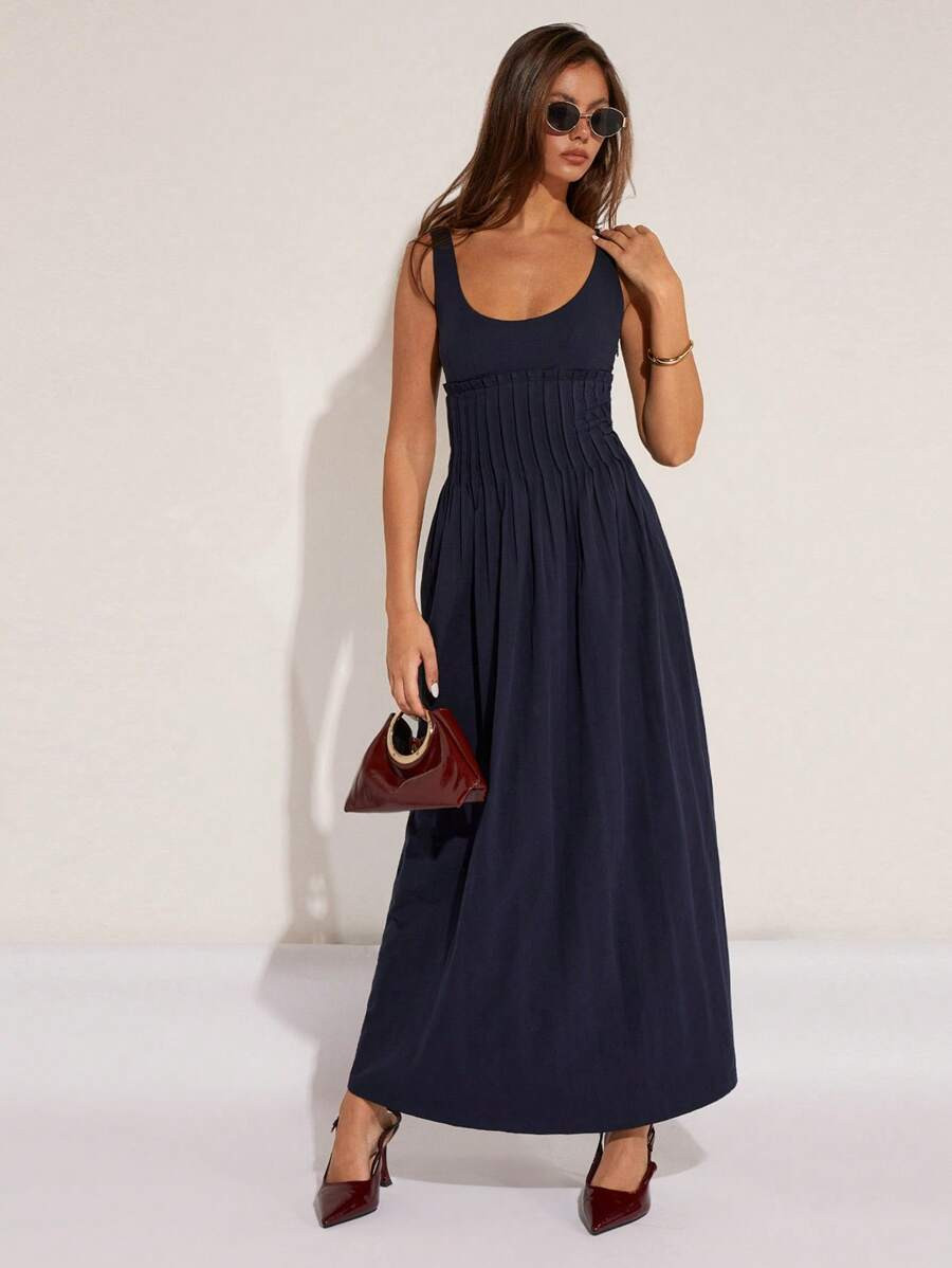 COSMINA Women Extra Long Solid Color Spaghetti Strap Dress, Fashionable For Summer | SHEIN