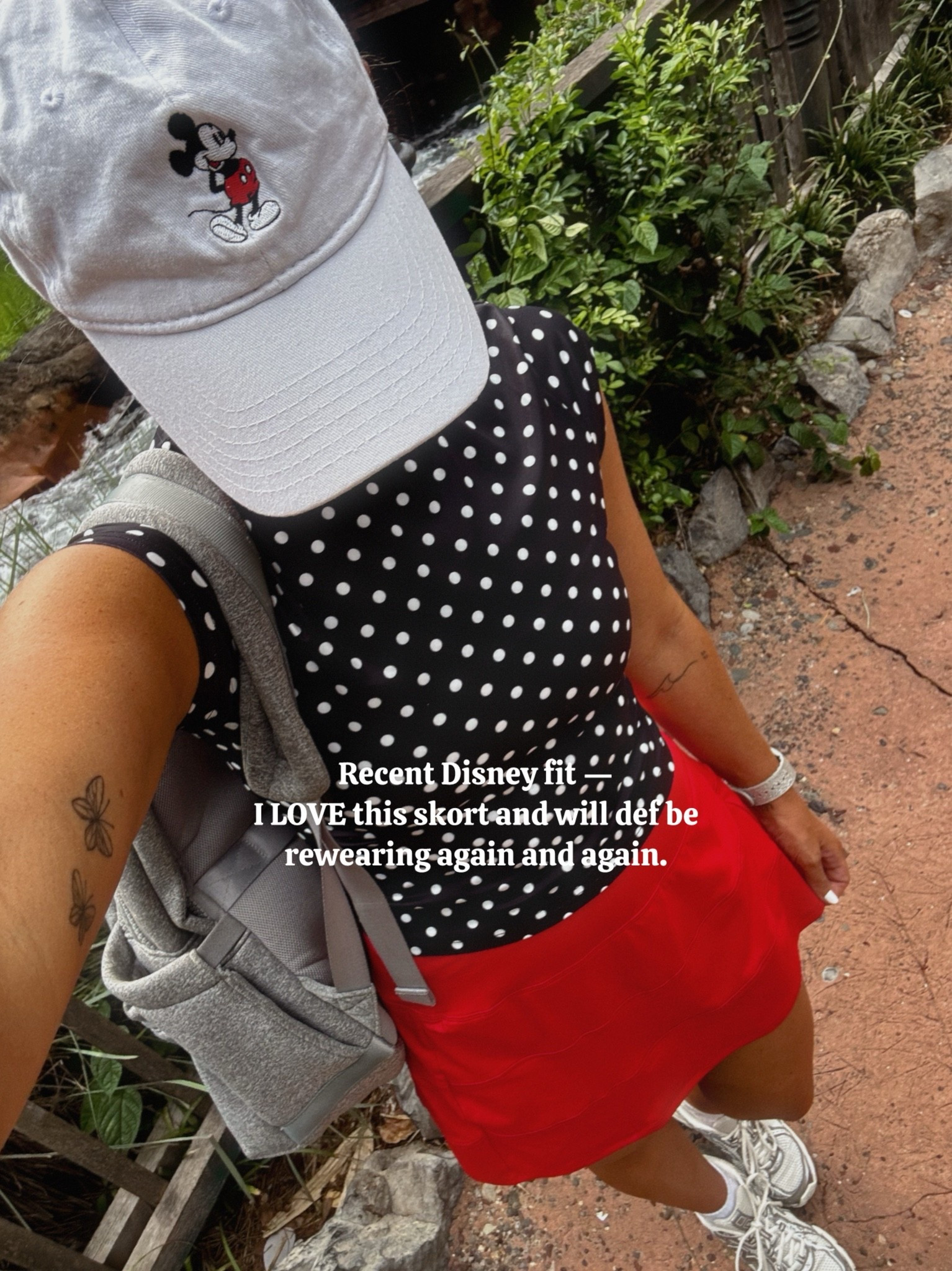 Disney outfit 
True smalls