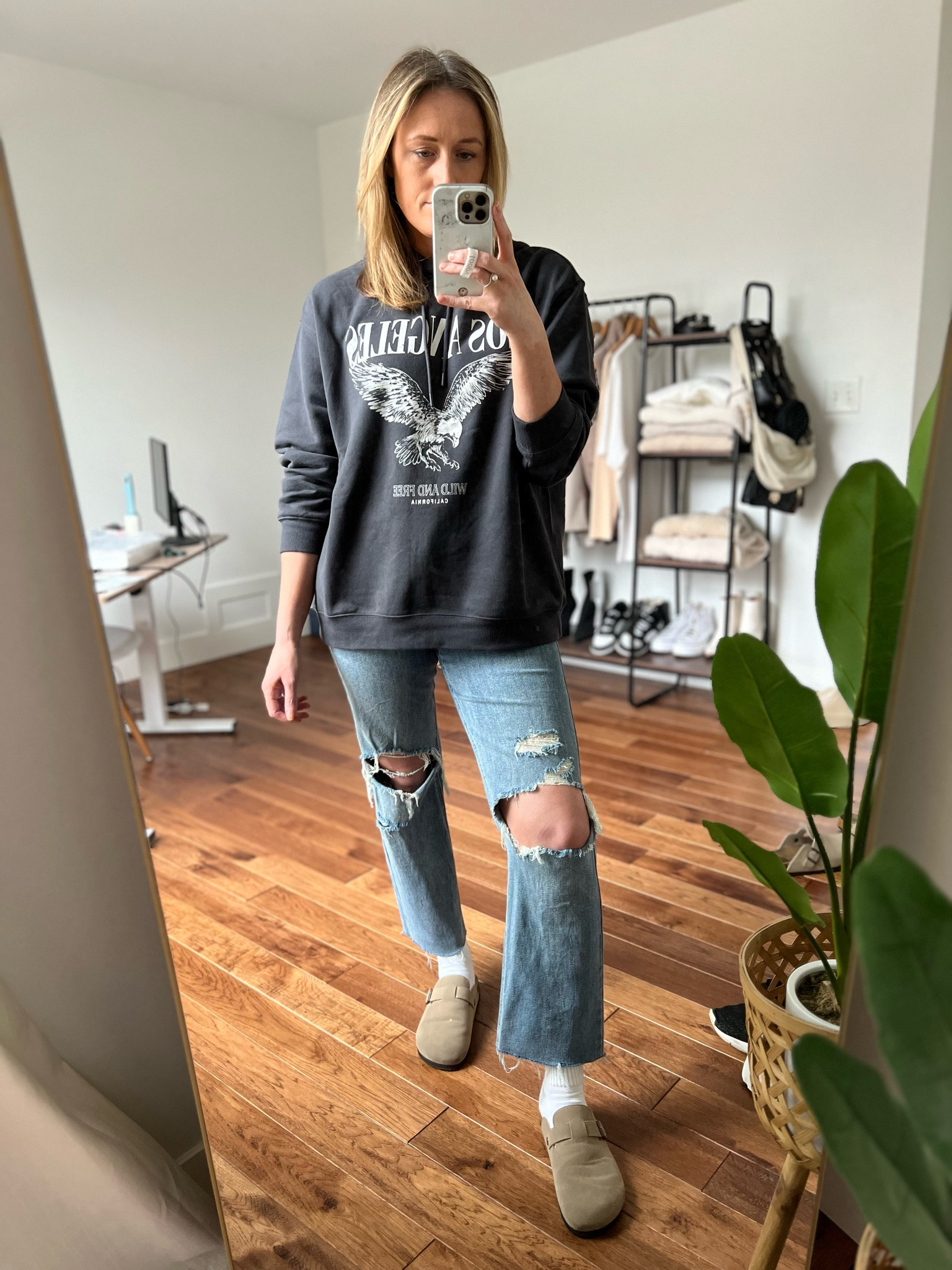 Winter outfit idea. Winter outfits. Casual outfit ideas. Hooded sweatshirt. Straight jeans. Clogs.

Sizing
Sweatshirt is a large.
I sized down to a 2 in the jeans (I’m normally a 4.)
Clogs run TTS

#LTKfindsunder50 #LTKSeasonal #LTKfindsunder100