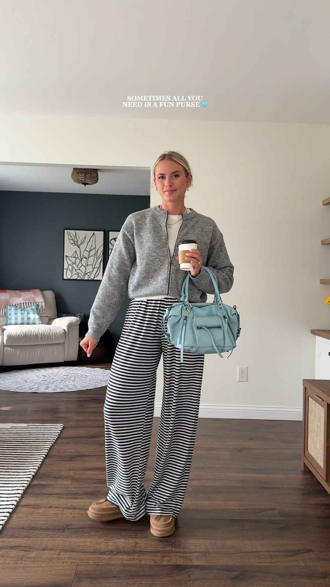 Comfy Cozy casual outfit with my new cutie purse 🩵☕️

#LTKootd