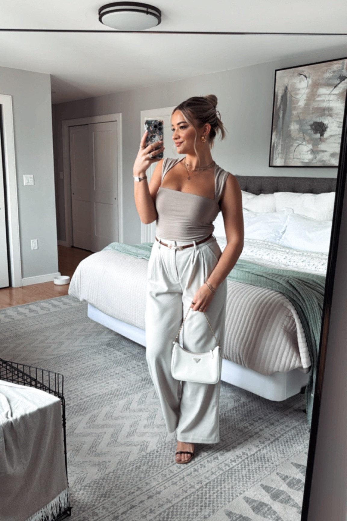 Easy neutral outfit! 

#LTKItBag #LTKFindsUnder100 #LTKSeasonal