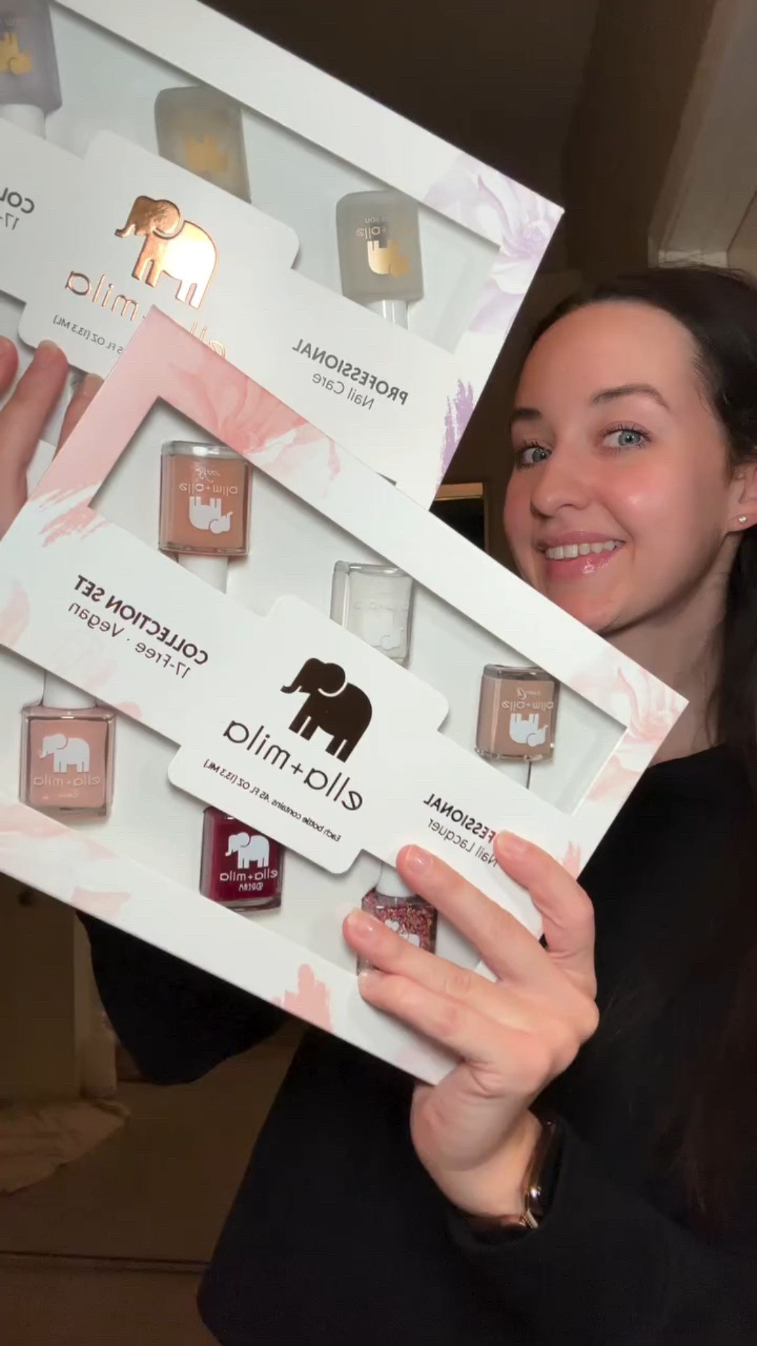 At-home manicures just got an upgrade 💅
I’ve been loving the new Ella + Mila nail polish and nail care kits—now available on Costco.com. The colors are timeless, the quality is amazing, and I love that they’re vegan, cruelty-free, and 17-free. Such an easy way to keep my nails looking polished without the salon trip.

@ellamila @costco
#EllaMilaCostco #ad