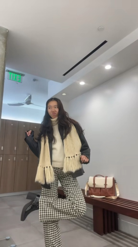 the cutest gingham pants <3 

#LTKGiftGuide #LTKSeasonal #LTKWorkwear