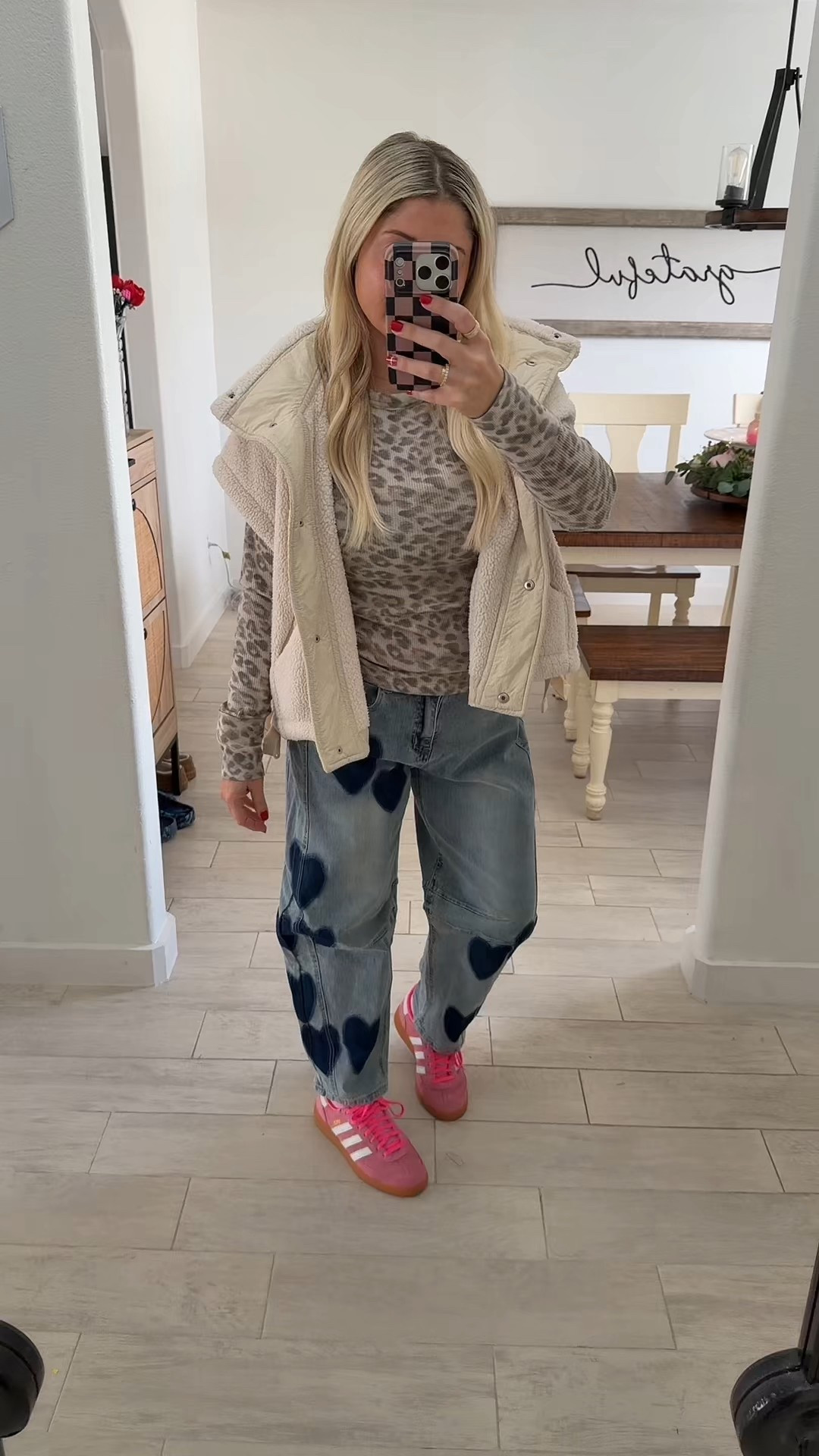 OOTD 
Size small
Heart barrel jeans 
Valentine’s Day outfit 
Pink adidas sneakers tts

#LTKFindsUnder50 #LTKFindsUnder100 #LTKootd