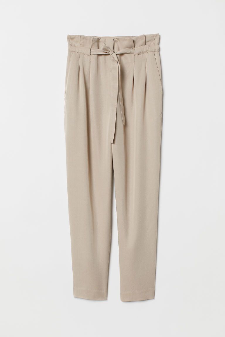 Paper bag trousers | H&M (UK, MY, IN, SG, PH, TW, HK)
