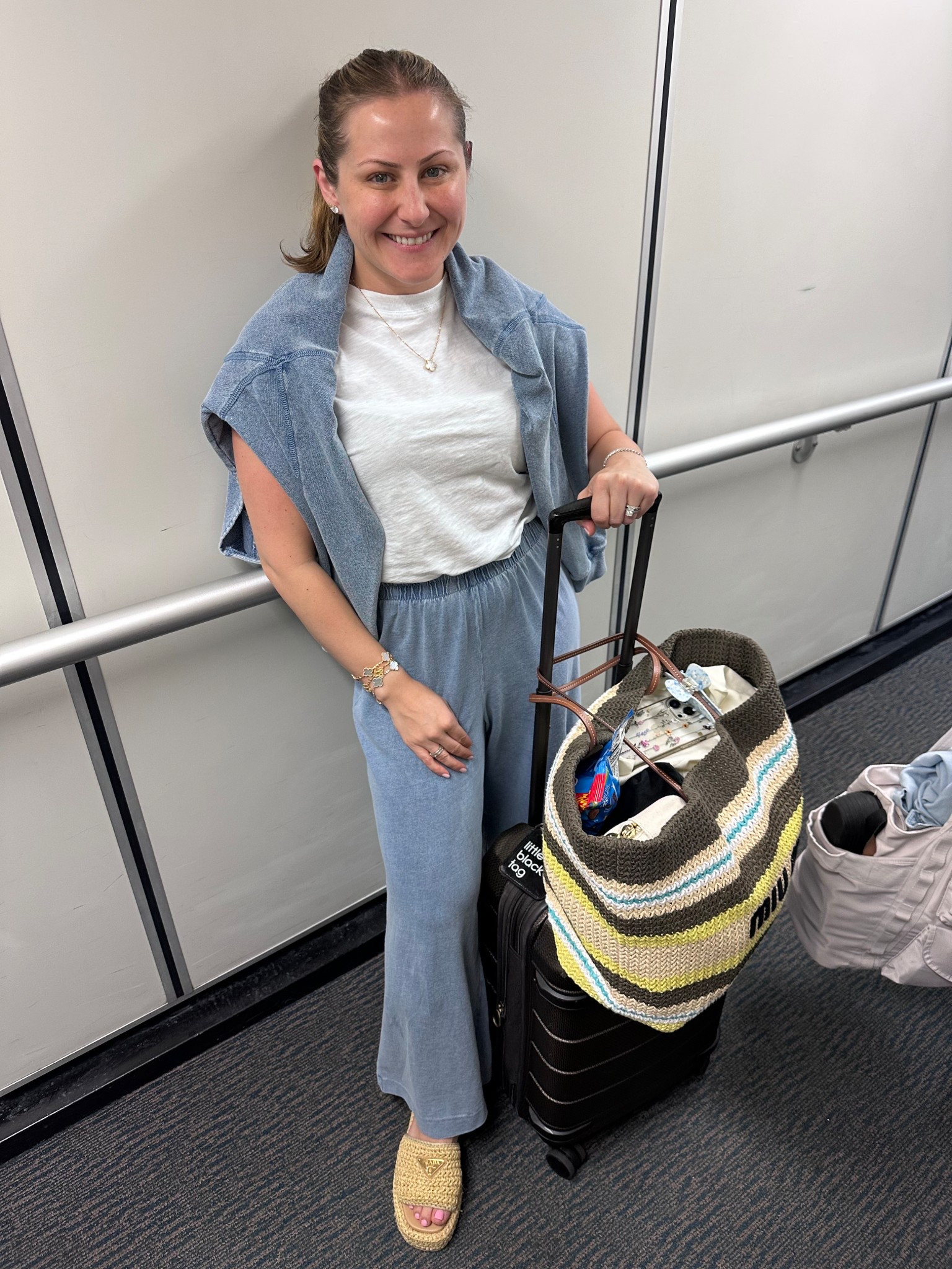 travel outfit #ootd 

#LTKFindsUnder100 #LTKStyleTip #LTKTravel