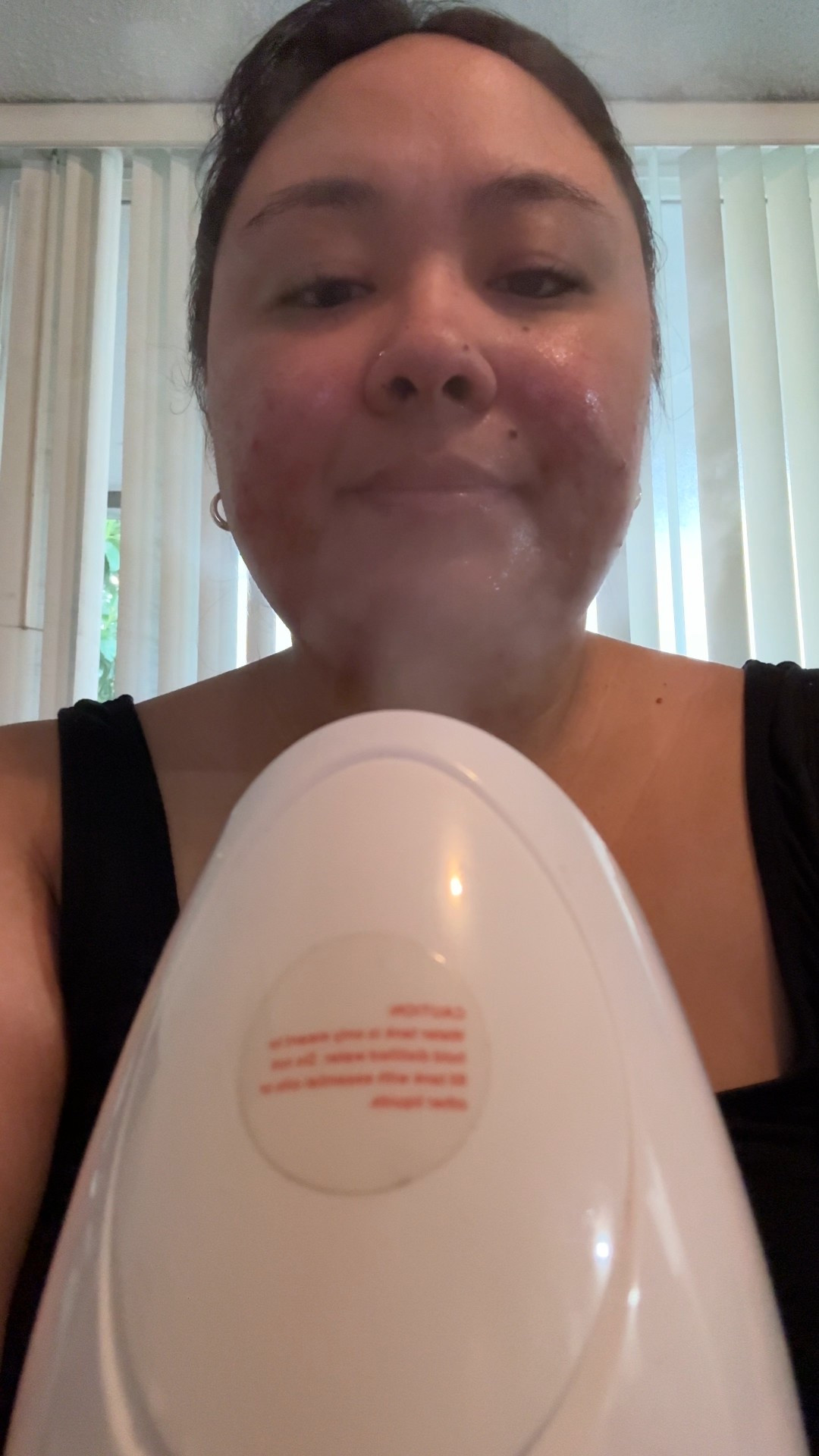 My face steamer has a whole new purpose other than skincare: Clearing my sinuses. 👃🏽 