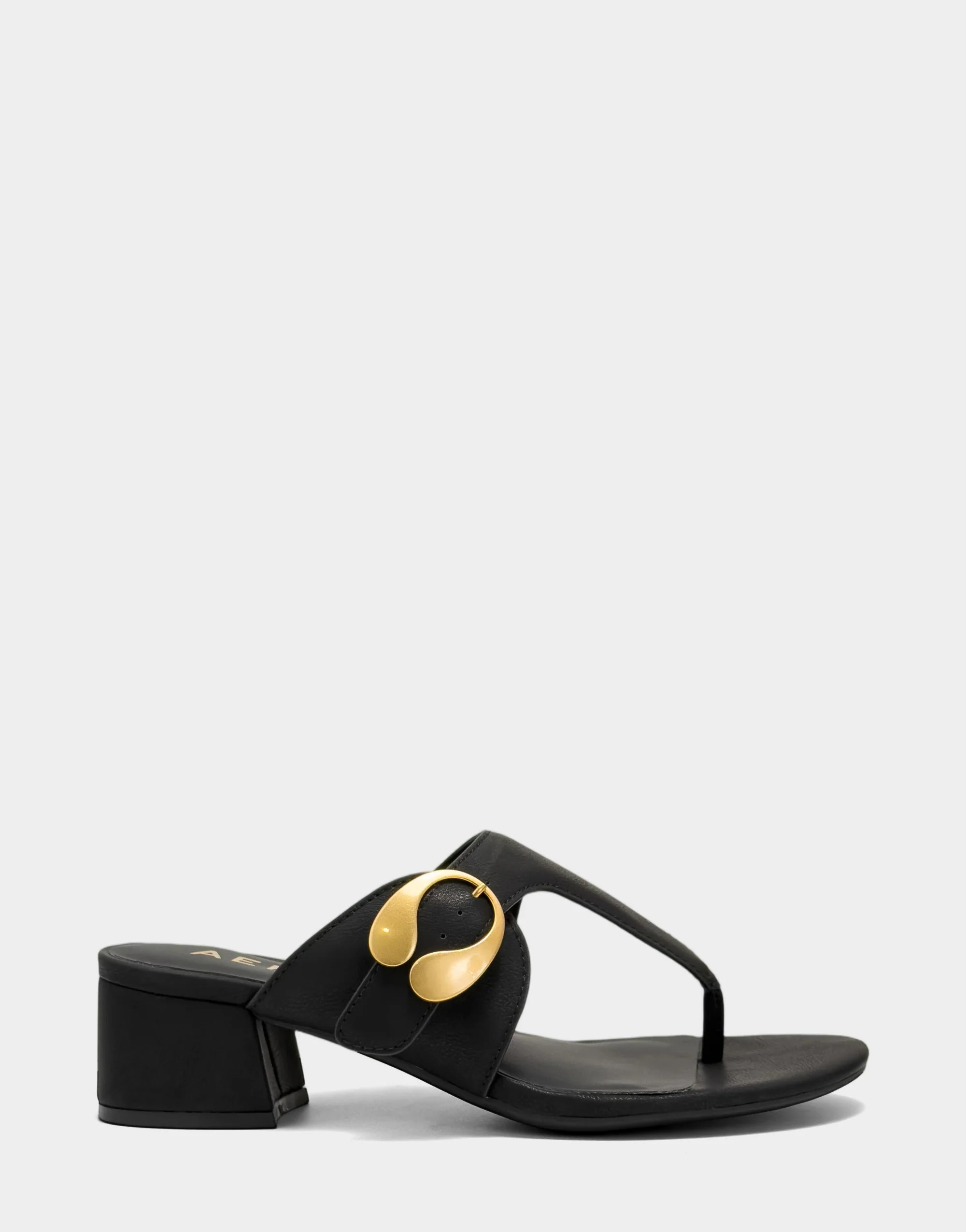 Cloude | Aerosoles