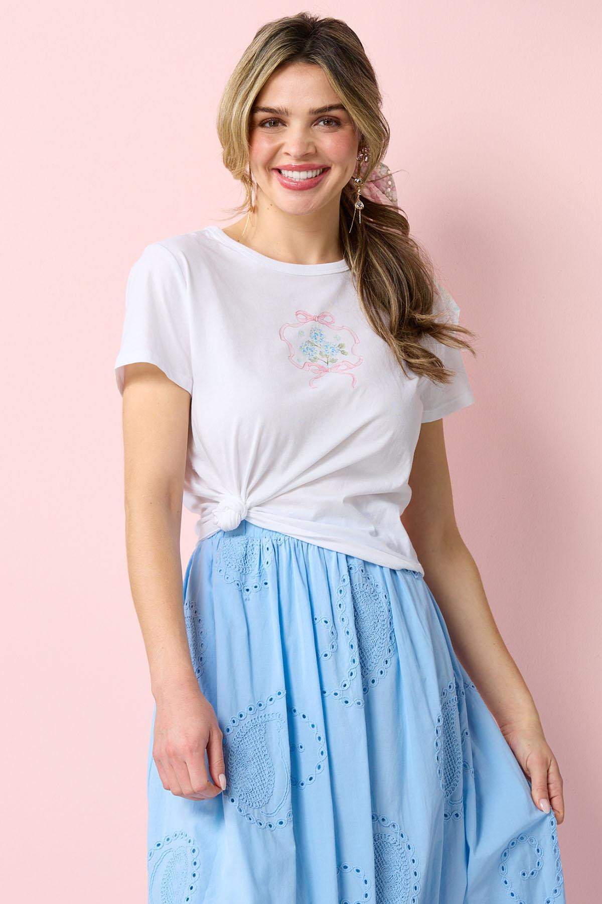 Solid Hydrangea Tee | Cato Fashions