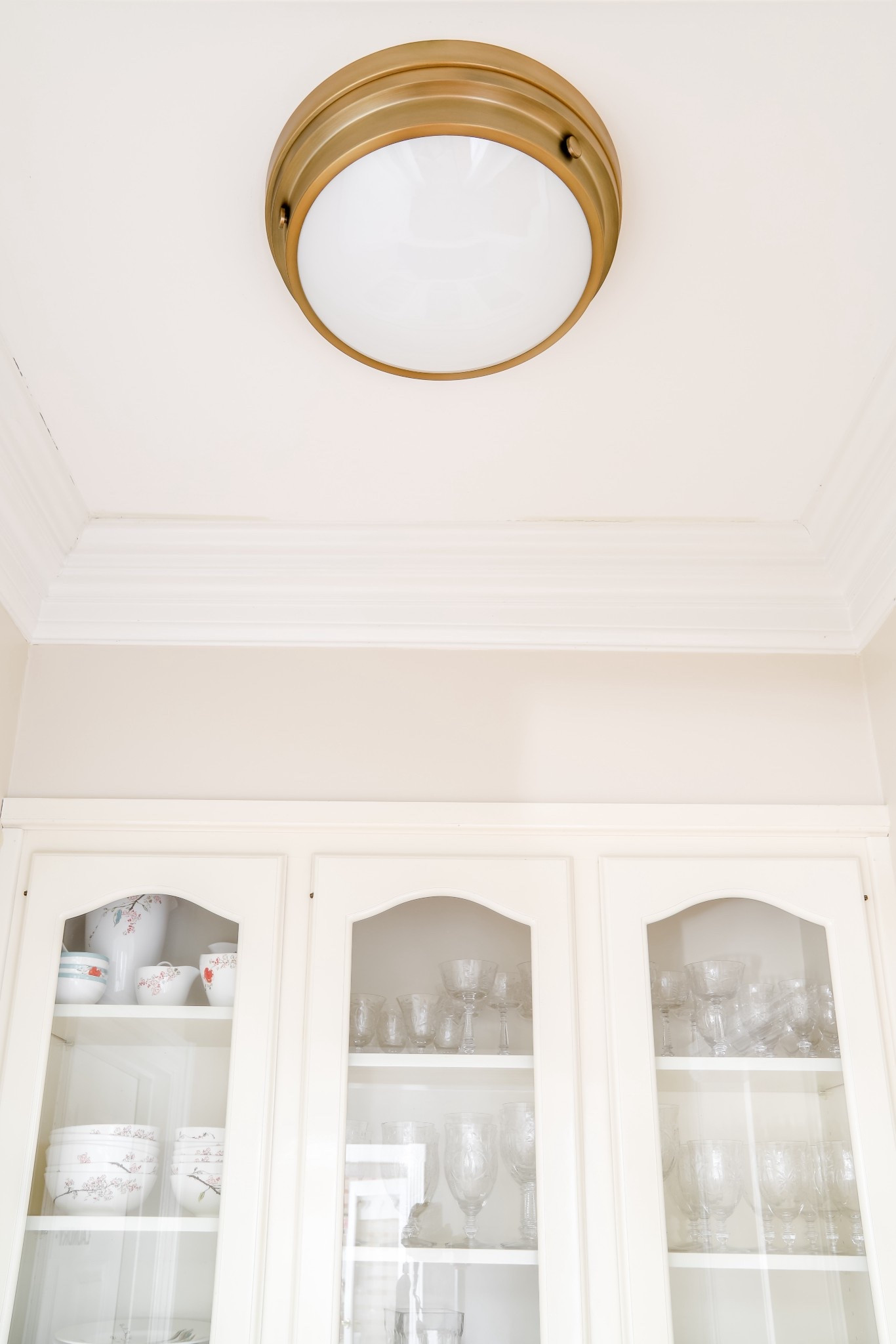 Are you switching out old “boob” lights in the new year?? This one is a great option for an inexpensive flush mount light! I’ve used it twice in my home!!

#LTKHome