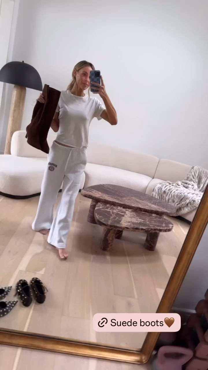 these are the suede boots i love! such a great price point 🤎

#LTKShoeCrush #LTKWatchNow #LTKStyleTip