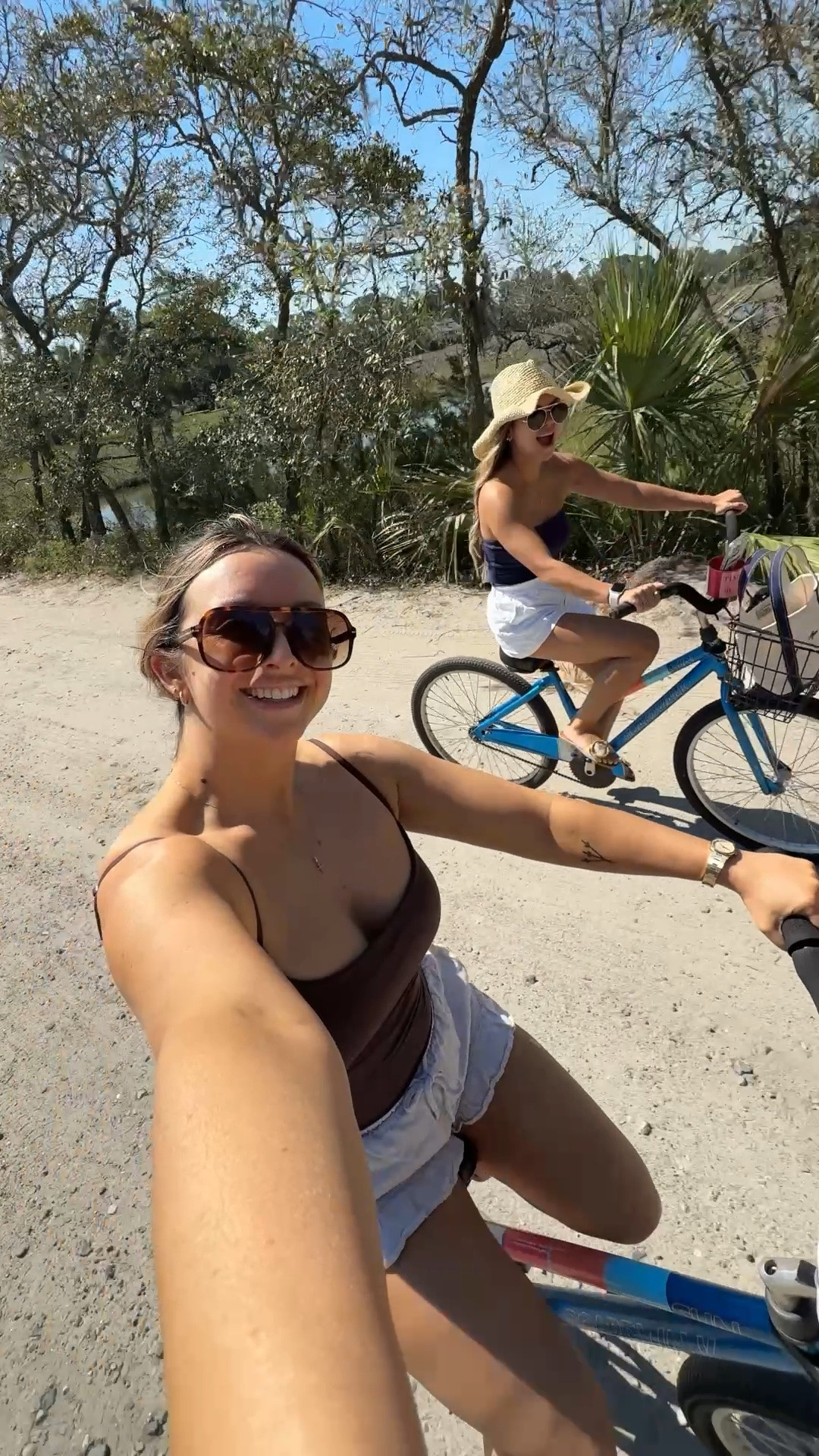 Morning bike ride to breakfast!

#LTKxAbercrombie #LTKdayinmylife #LTKvlog