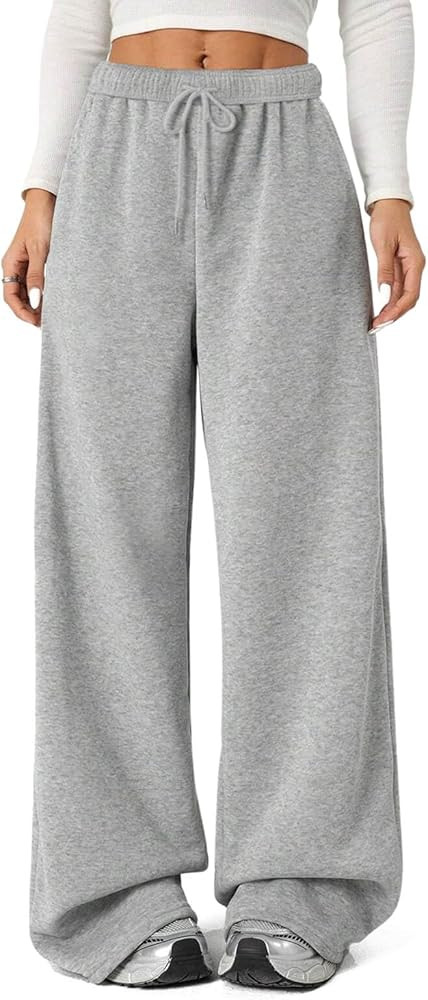 Women's Fleece Wide Leg Sweatpants Baggy Straight Leg Sweat Pants with Pockets | Amazon (US)