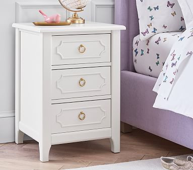 GREENGUARD Gold Certified 



Best Seller 


Ava Regency Nightstand

$399 | Pottery Barn Kids