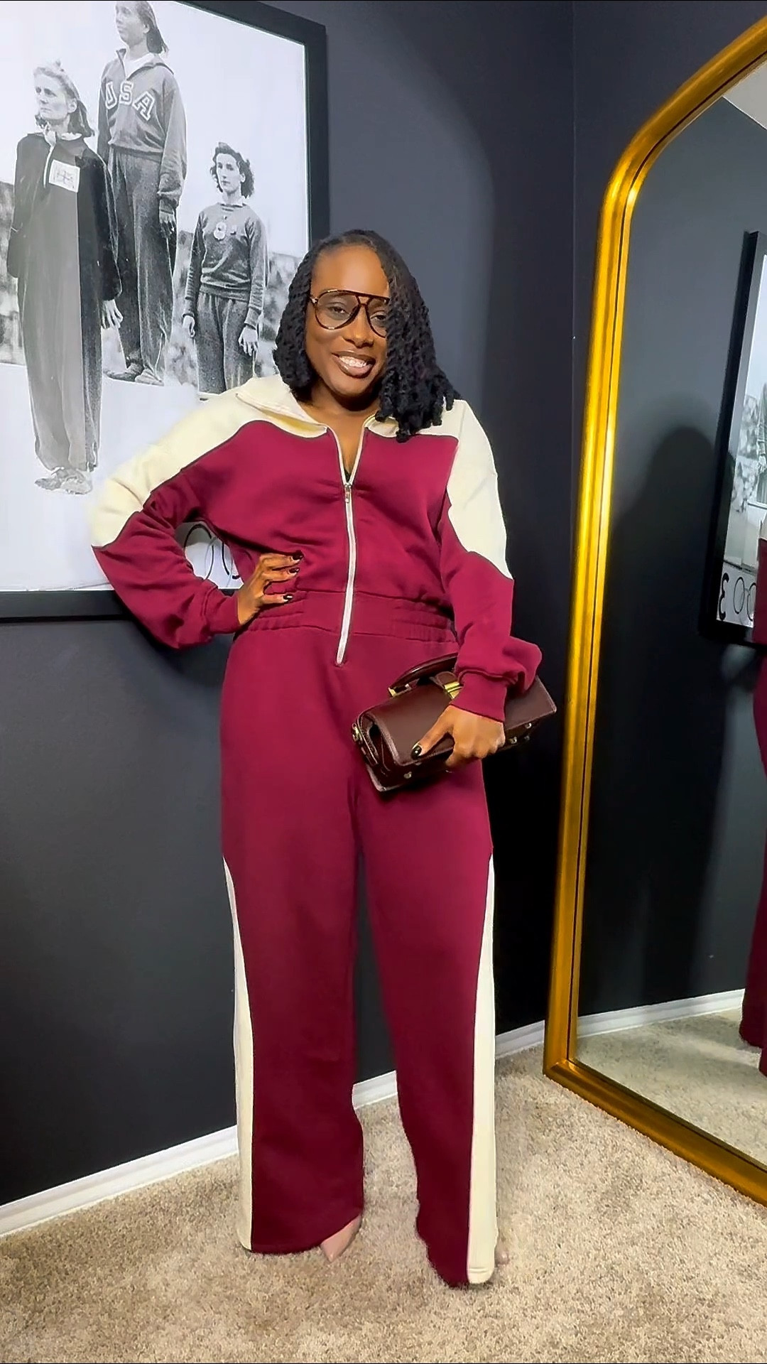 She’s back! This jumpsuit just restocked at Fashion Nova in certain sizes. Comfortable, flattering, and easy to throw on...….

Tag similars below but you should go to FN for this suit. Don’t forget to size down 


https://www.fashionnova.com/products/snooze-mode-fleece-jumpsuit-fncolorname-burgundy-combo

👖 : @fashionnova

#WhatIWore 
#SincerelyGerine
#TheLookStrategist