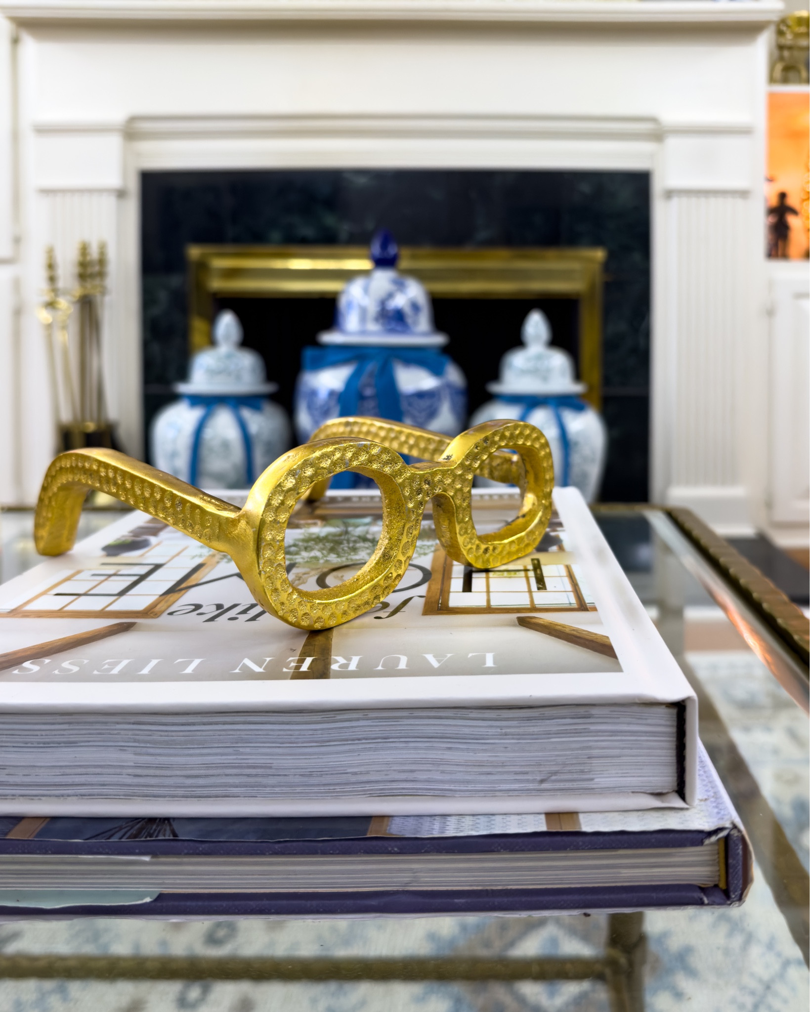 Decorative accents
Grandmillennial decor
Classical decor
Living room decor
Traditional decor
Blue and white decor
Home decor

#LTKhome