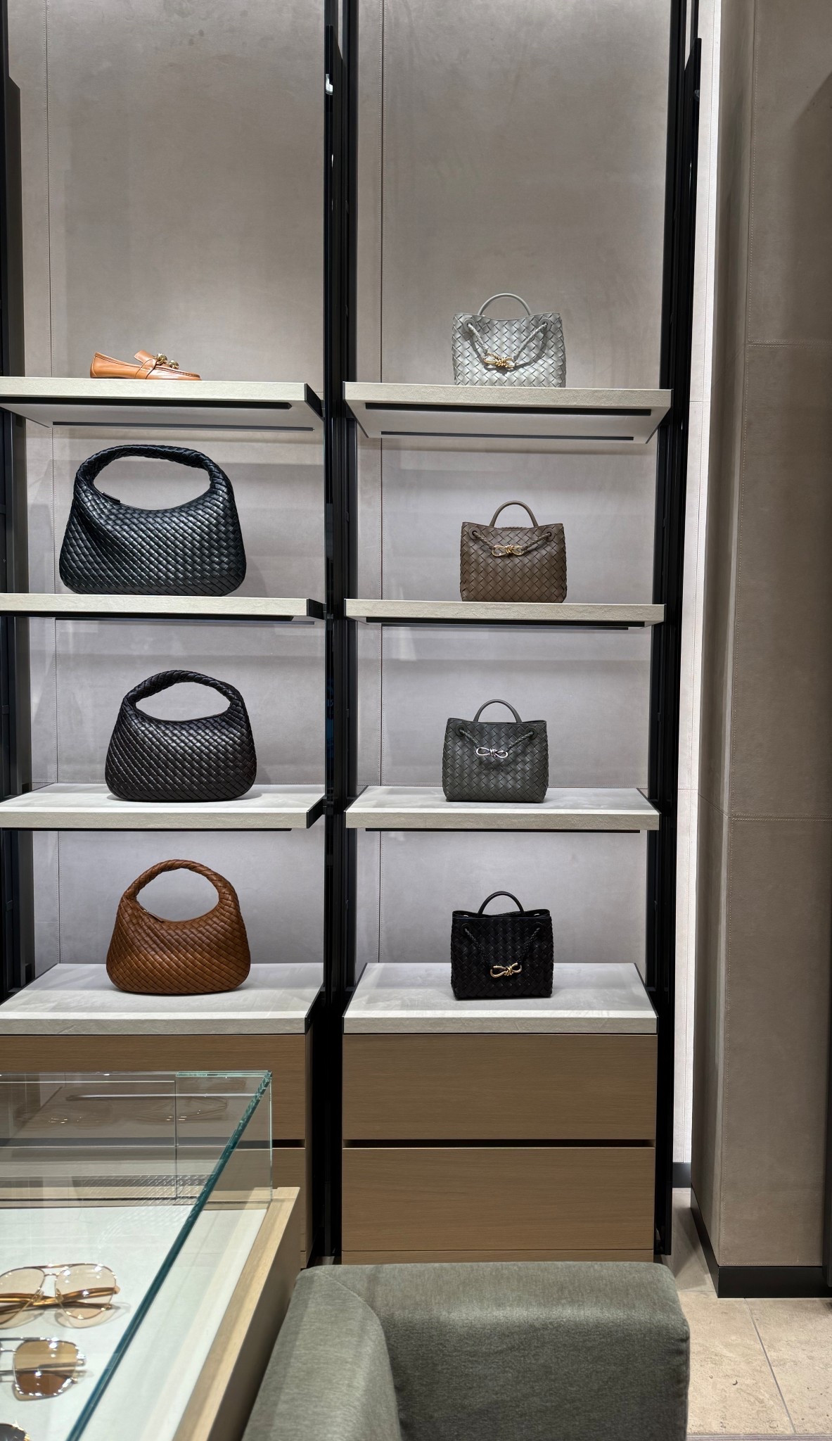 Love them all. Couldn’t decide on which one to buy yet. Added all my favourites bags and loafers 😍 Which bag do you like the most?

#ltkbag #ltkshoes #handbag #newbottega #ltkitbag #ltkgiftguide #christmas #carmenjarawittich 

#LTKdeutschland #LTKeurope #LTKluxury