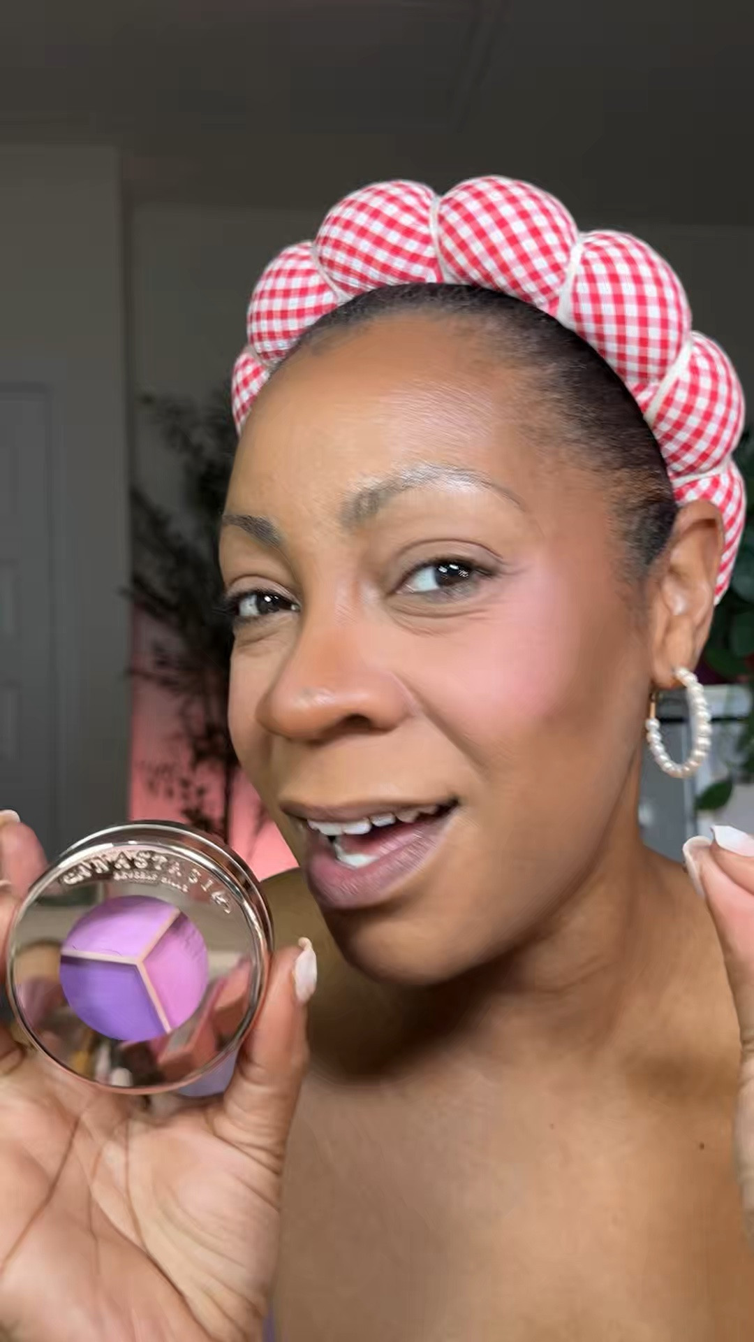 Playing with purple blush

#LTKBeauty #LTKgrwm