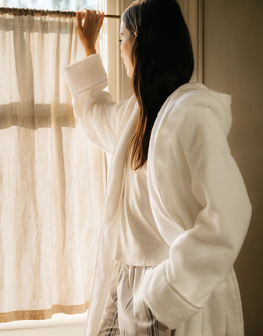 Unisex Organic Cotton Hydrocotton Hooded Robe | The White Company UK & ROW